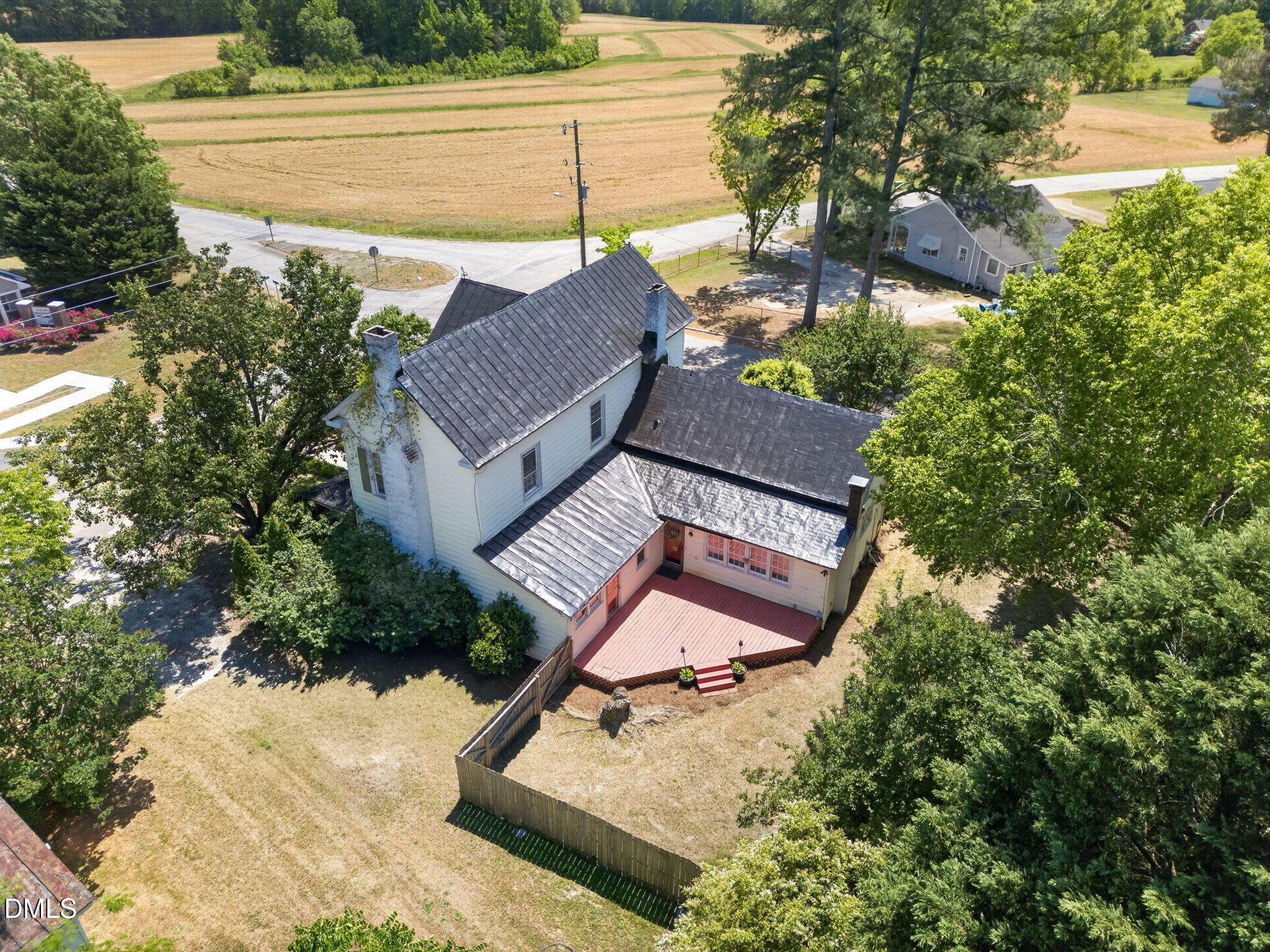 main property photo 46