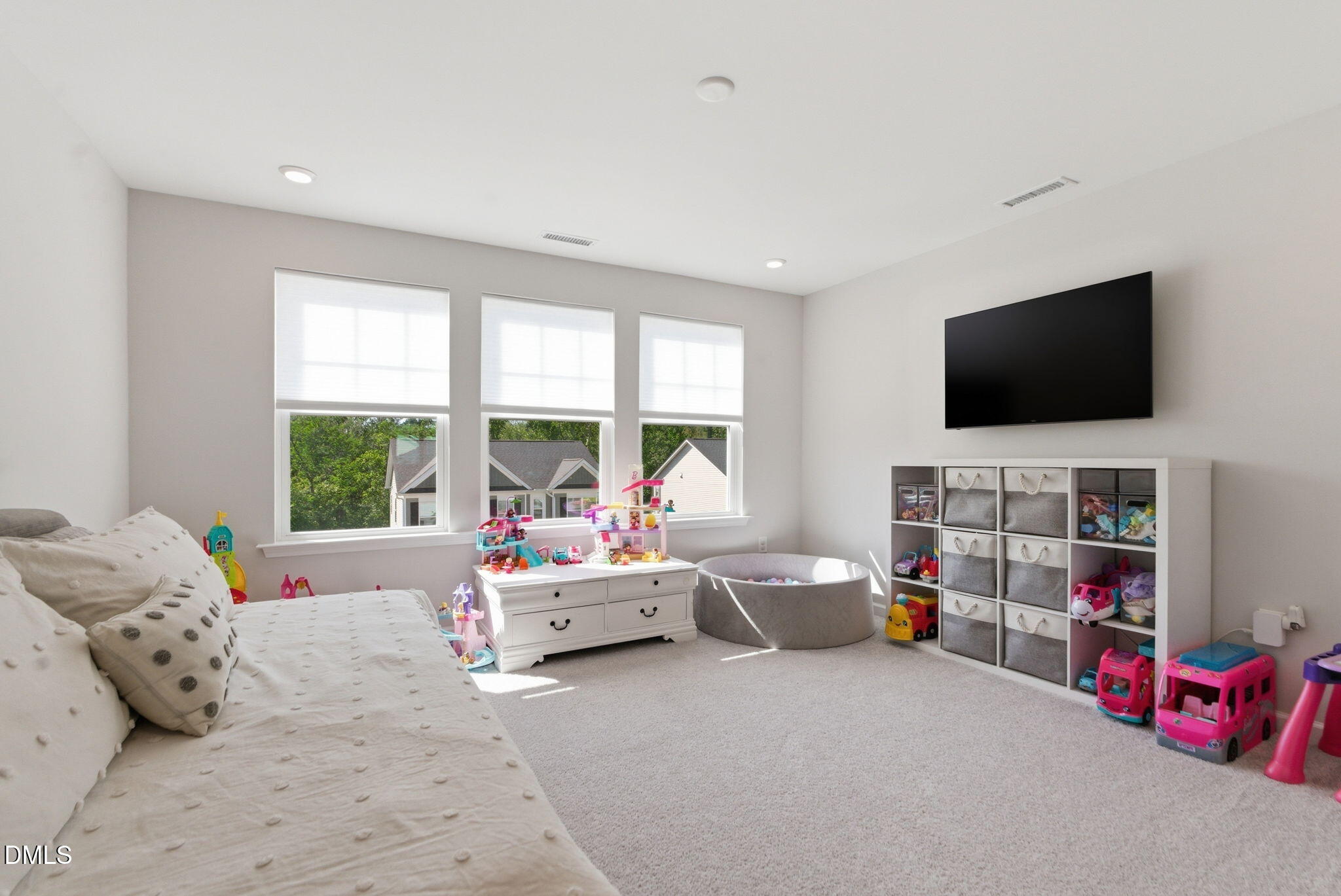 main property photo 63