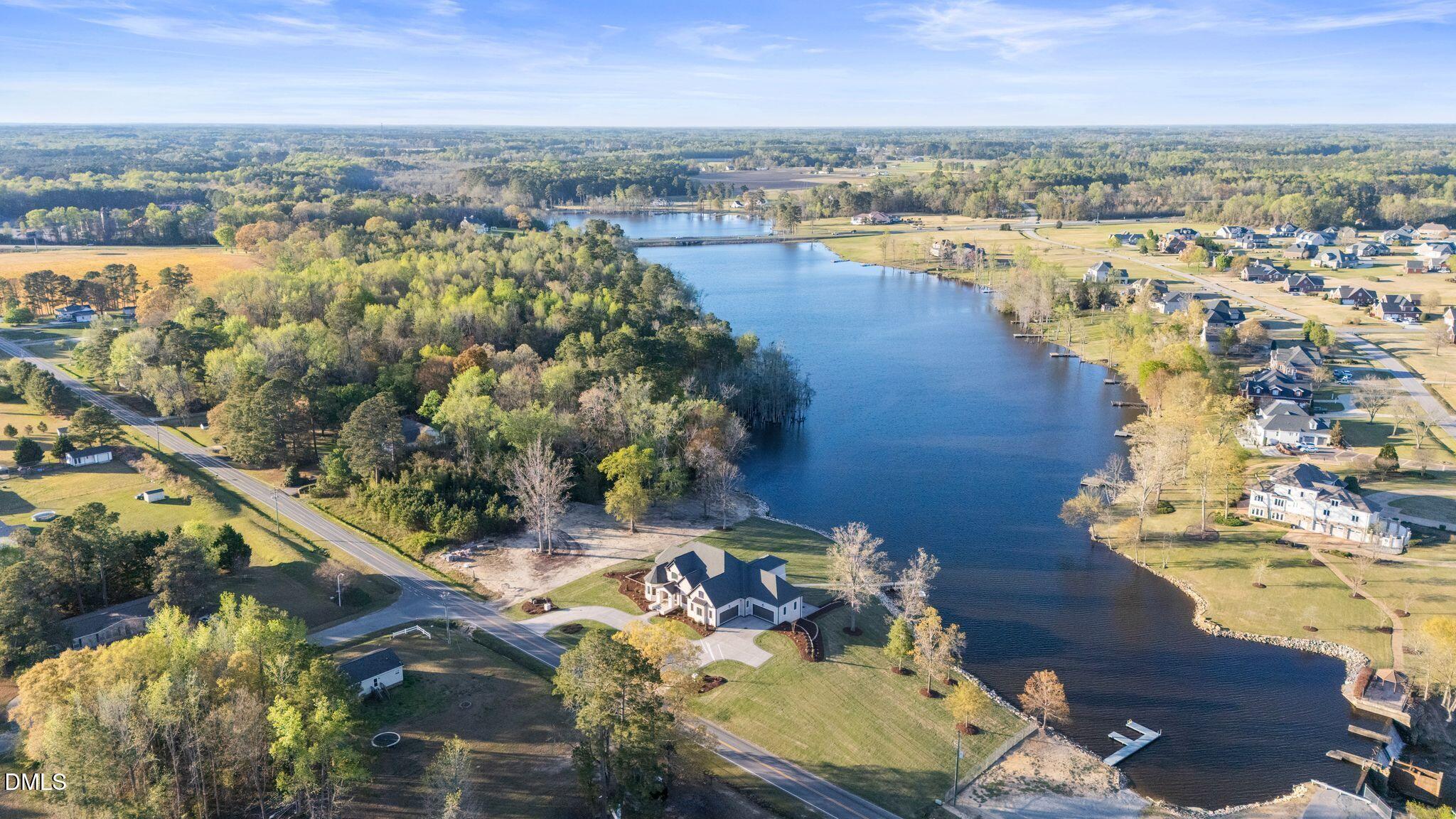 main property photo 81