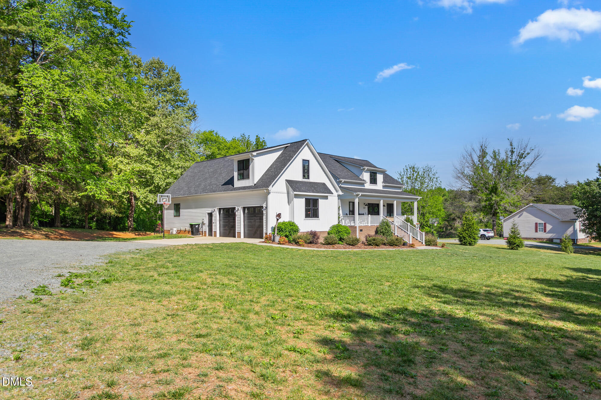main property photo 44