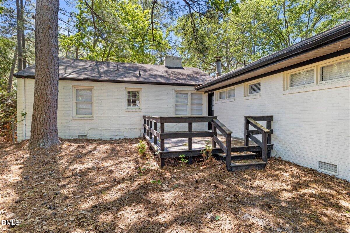 main property photo 25