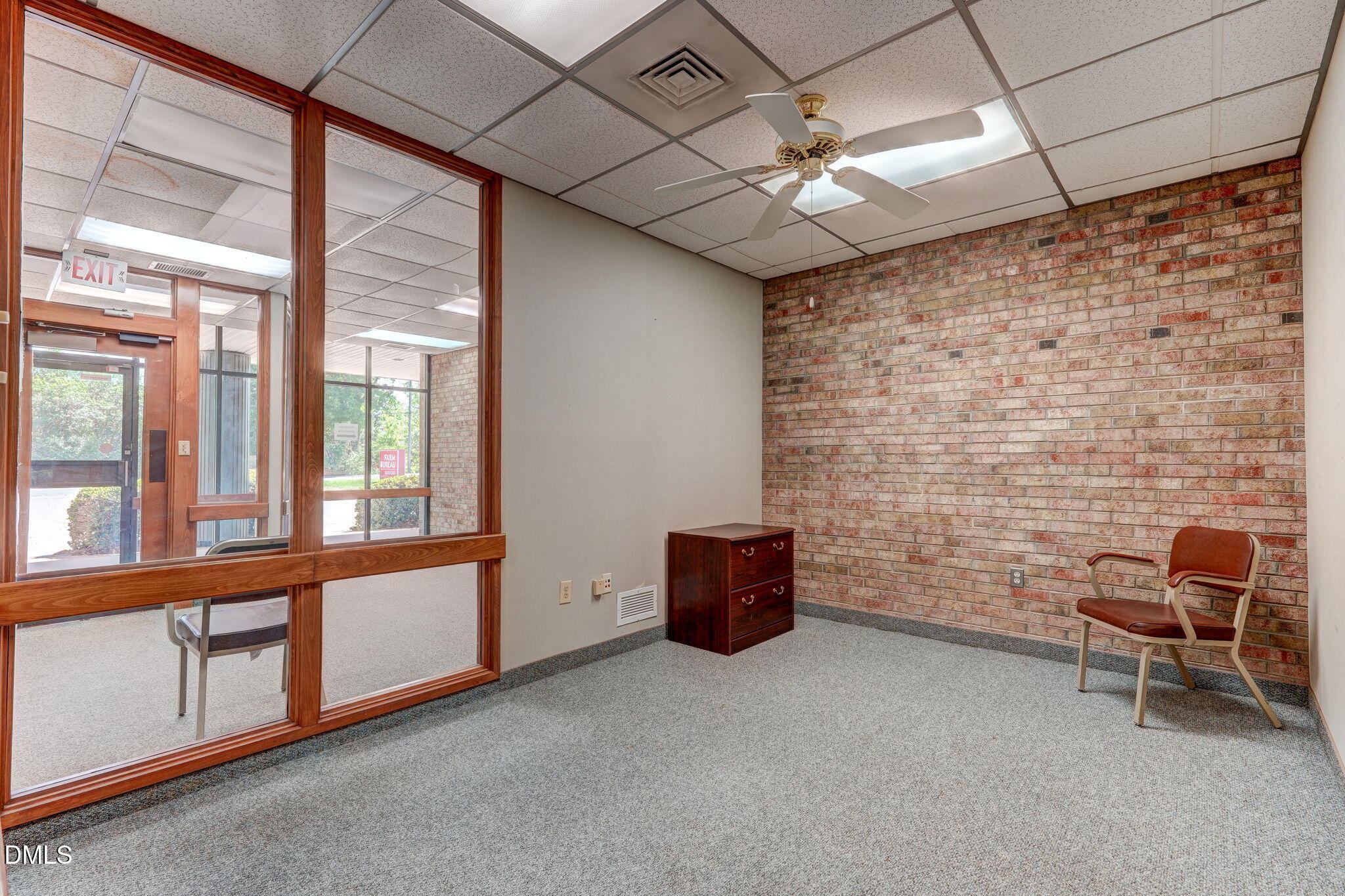 main property photo 49