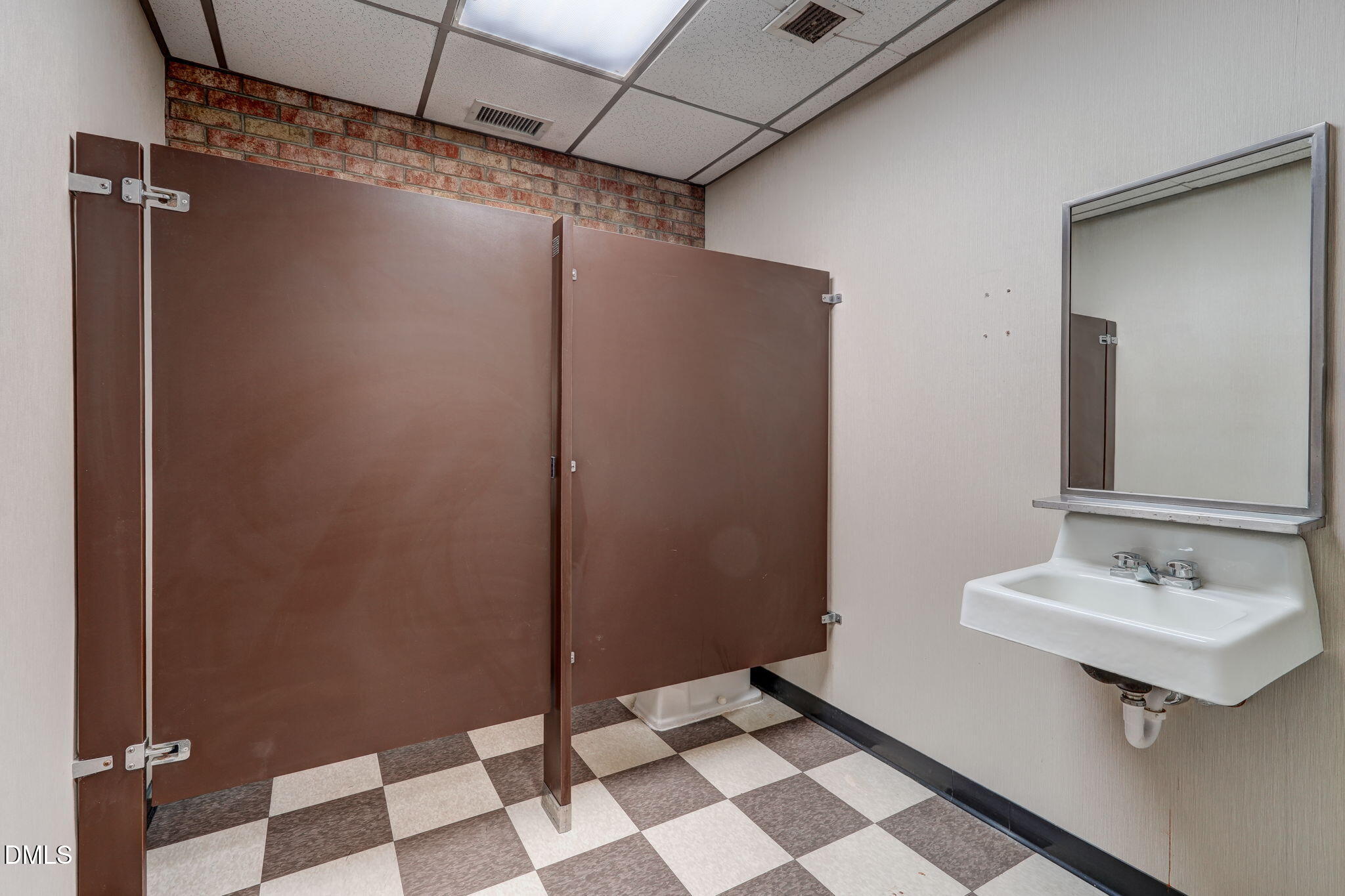 main property photo 55