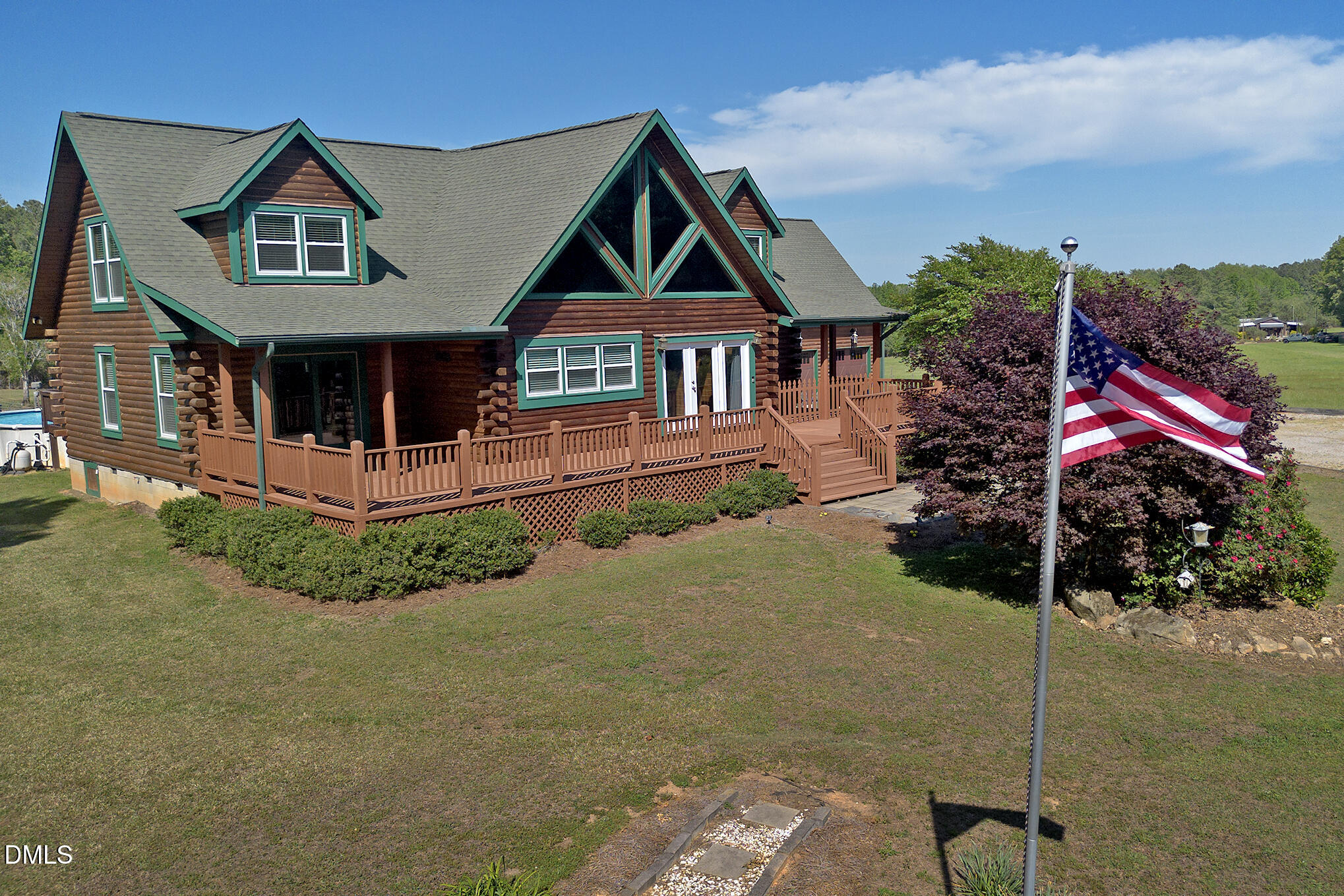 main property photo 7