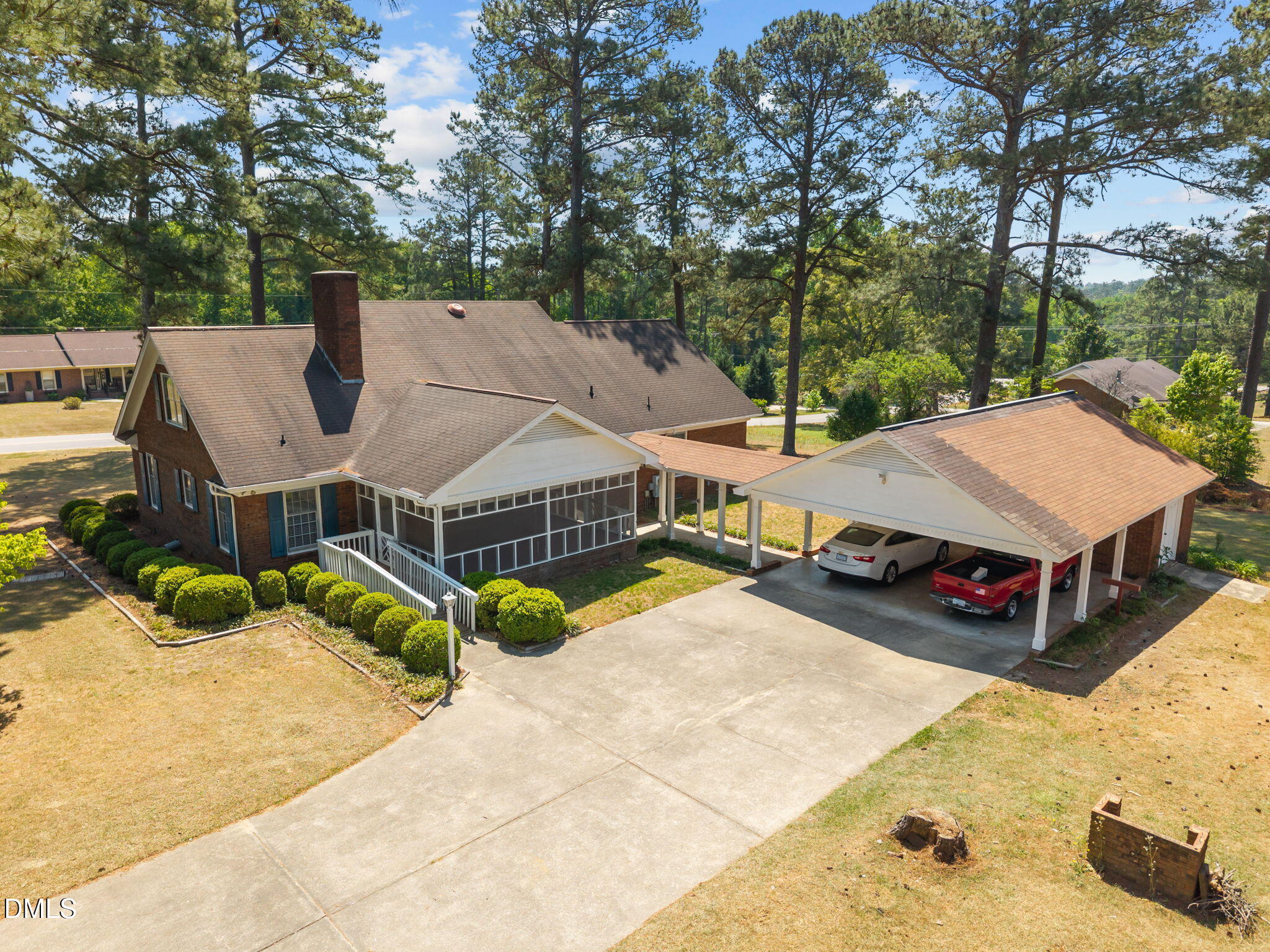 main property photo 3