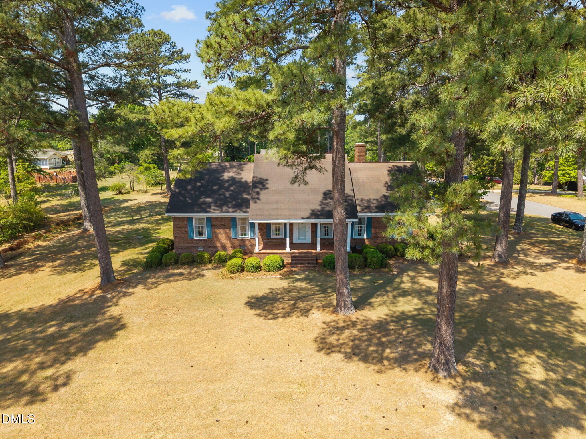 main property photo 7