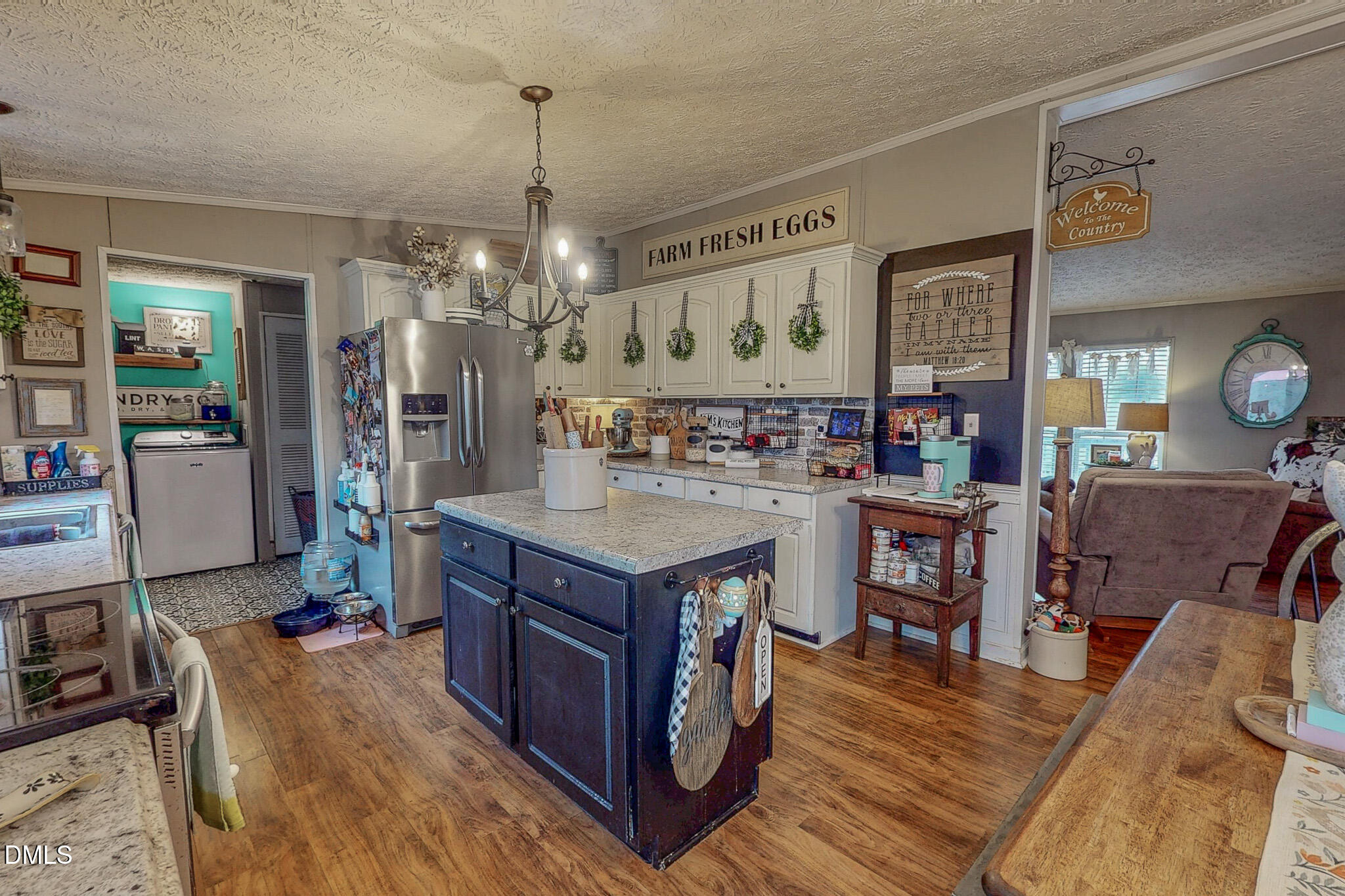 main property photo 14