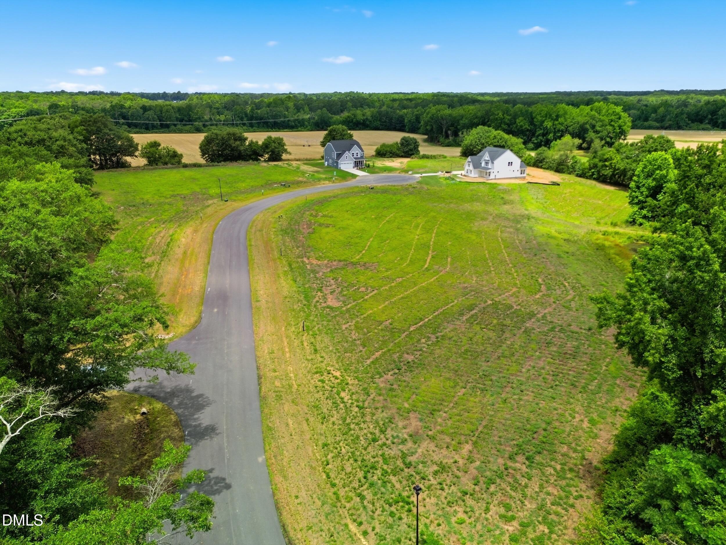 main property photo 31