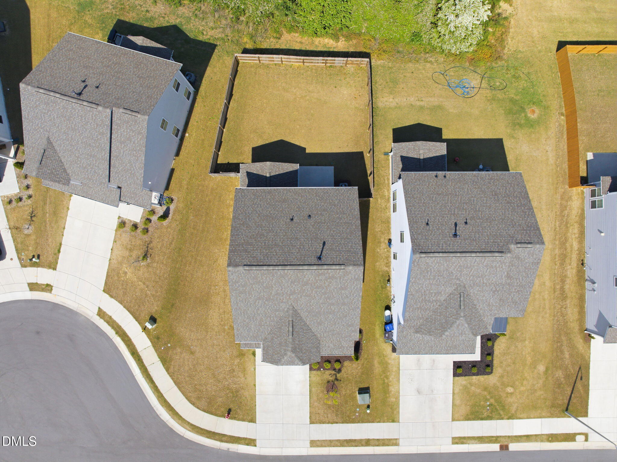 main property photo 80