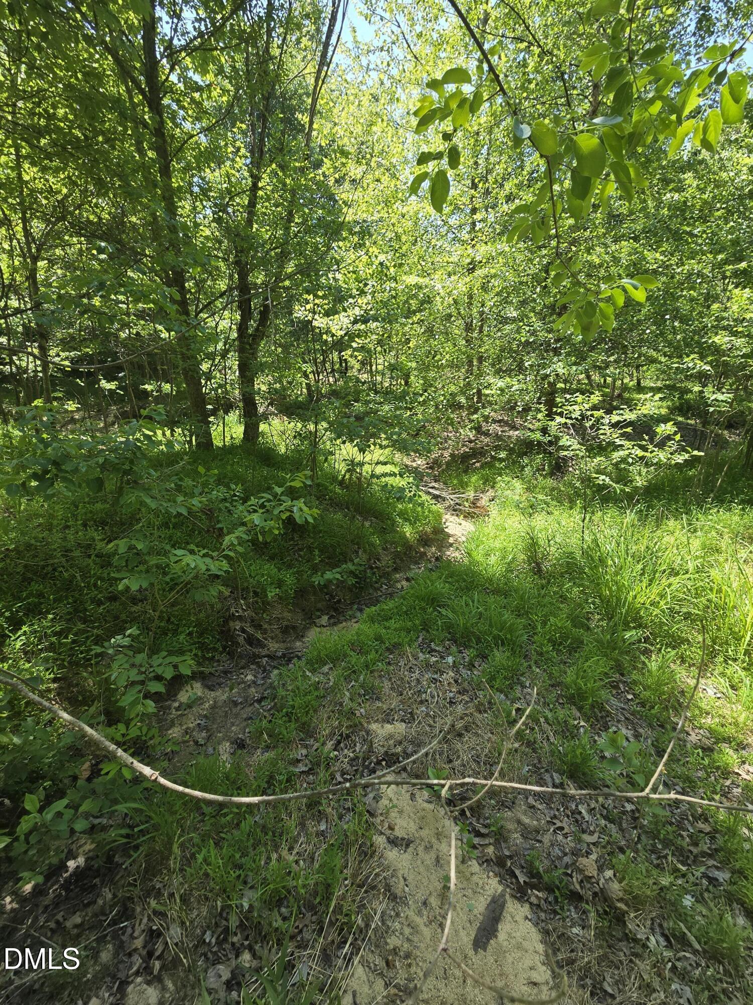 main property photo 16