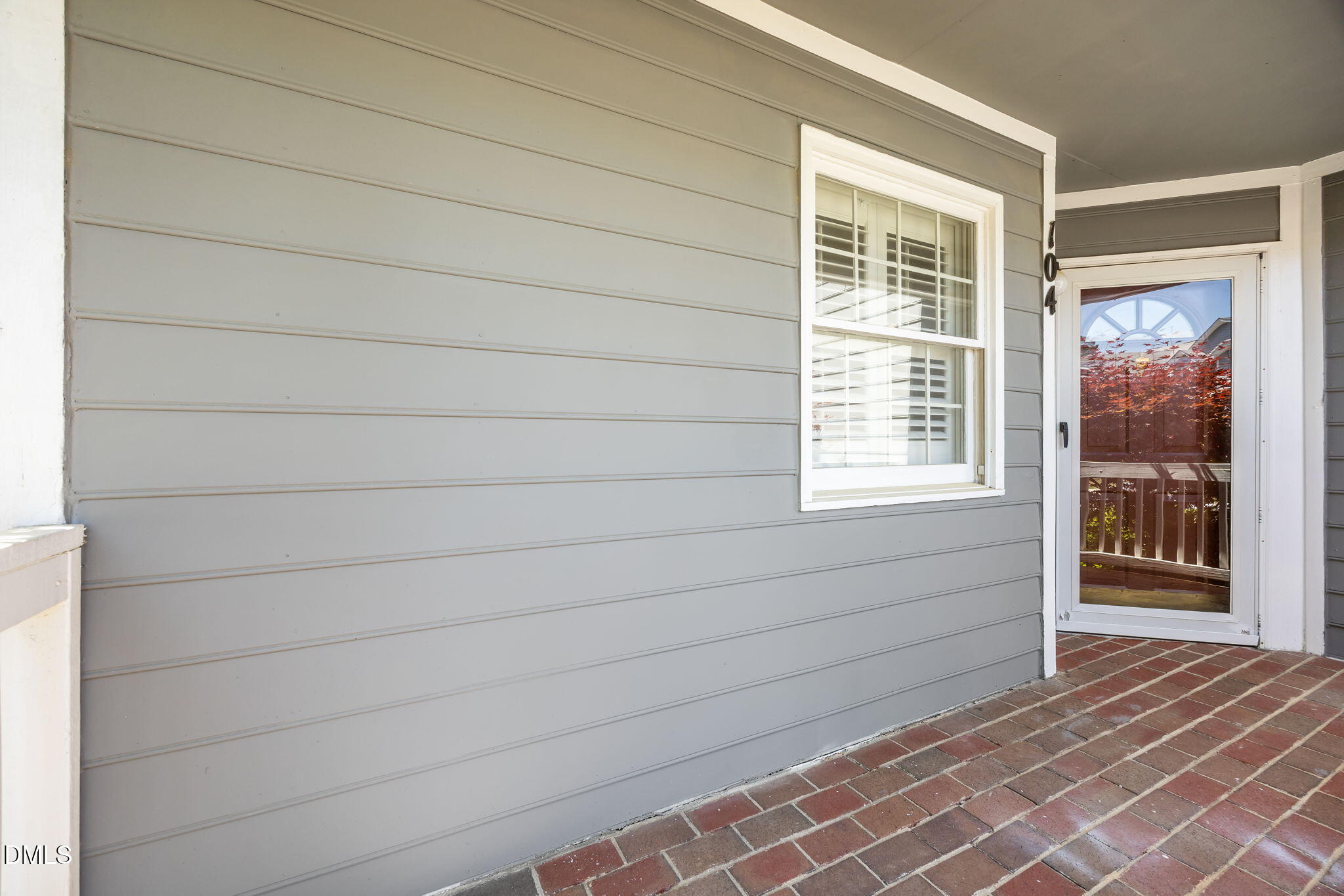 main property photo 27