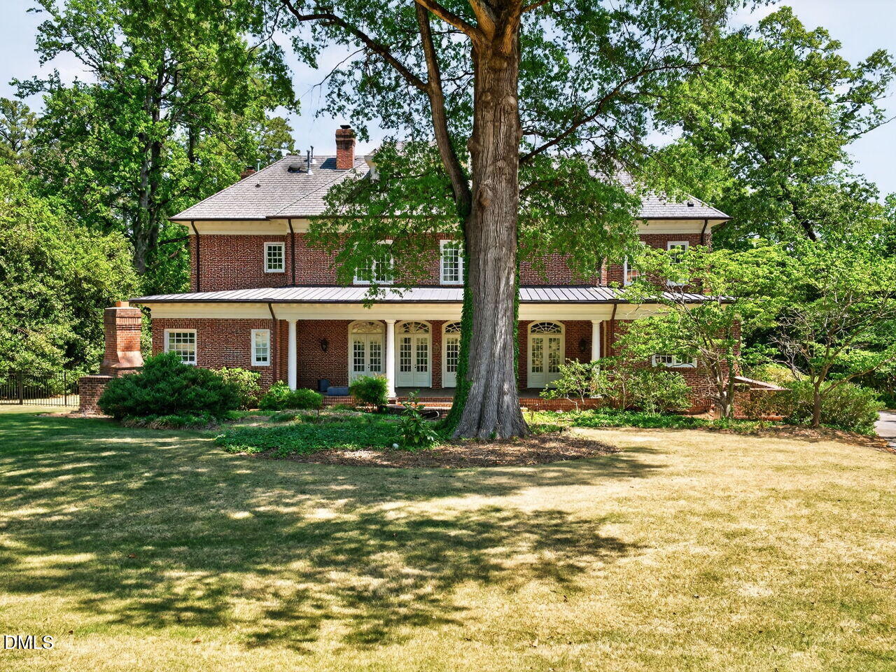 main property photo 45