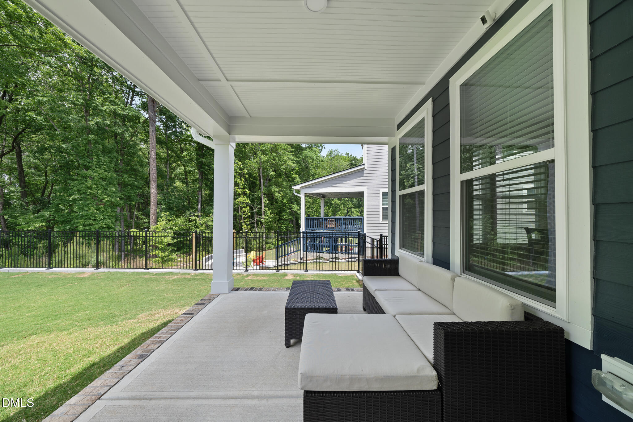 main property photo 39