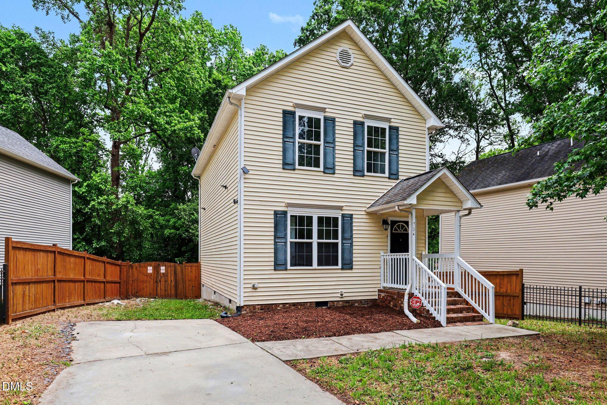 main property photo 1