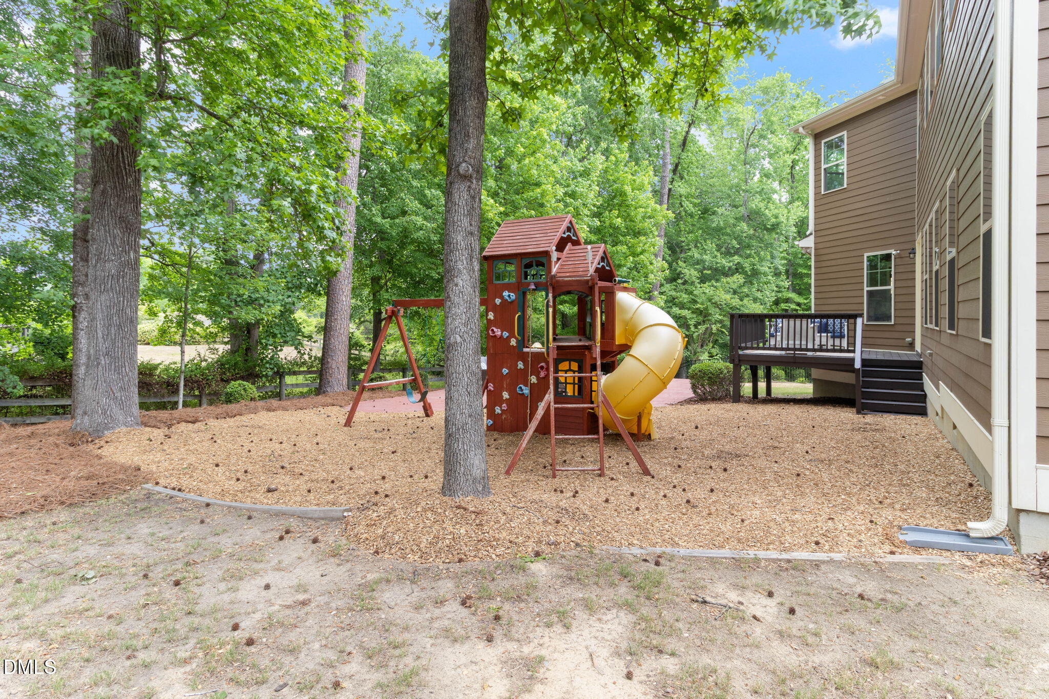 main property photo 69