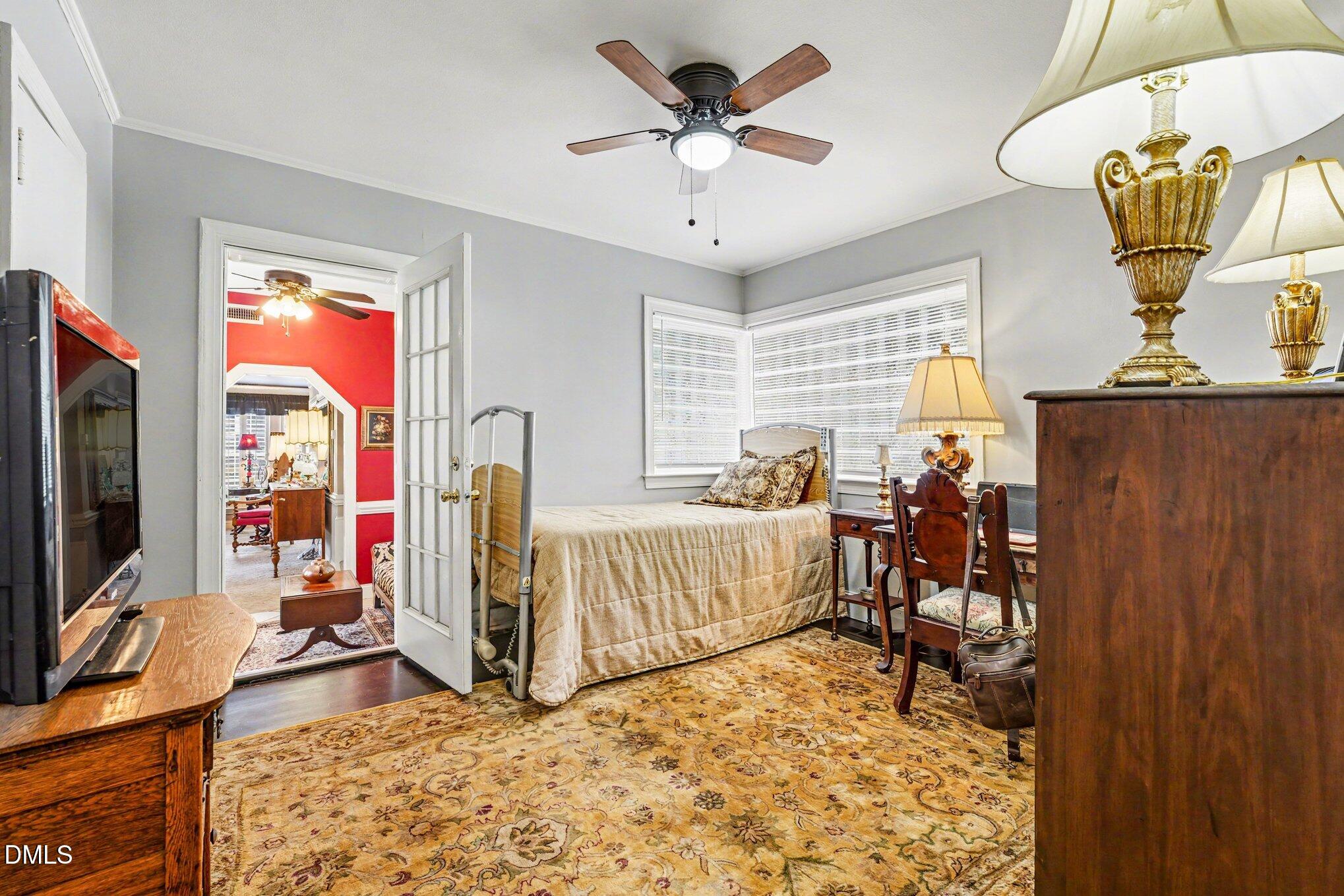 main property photo 14