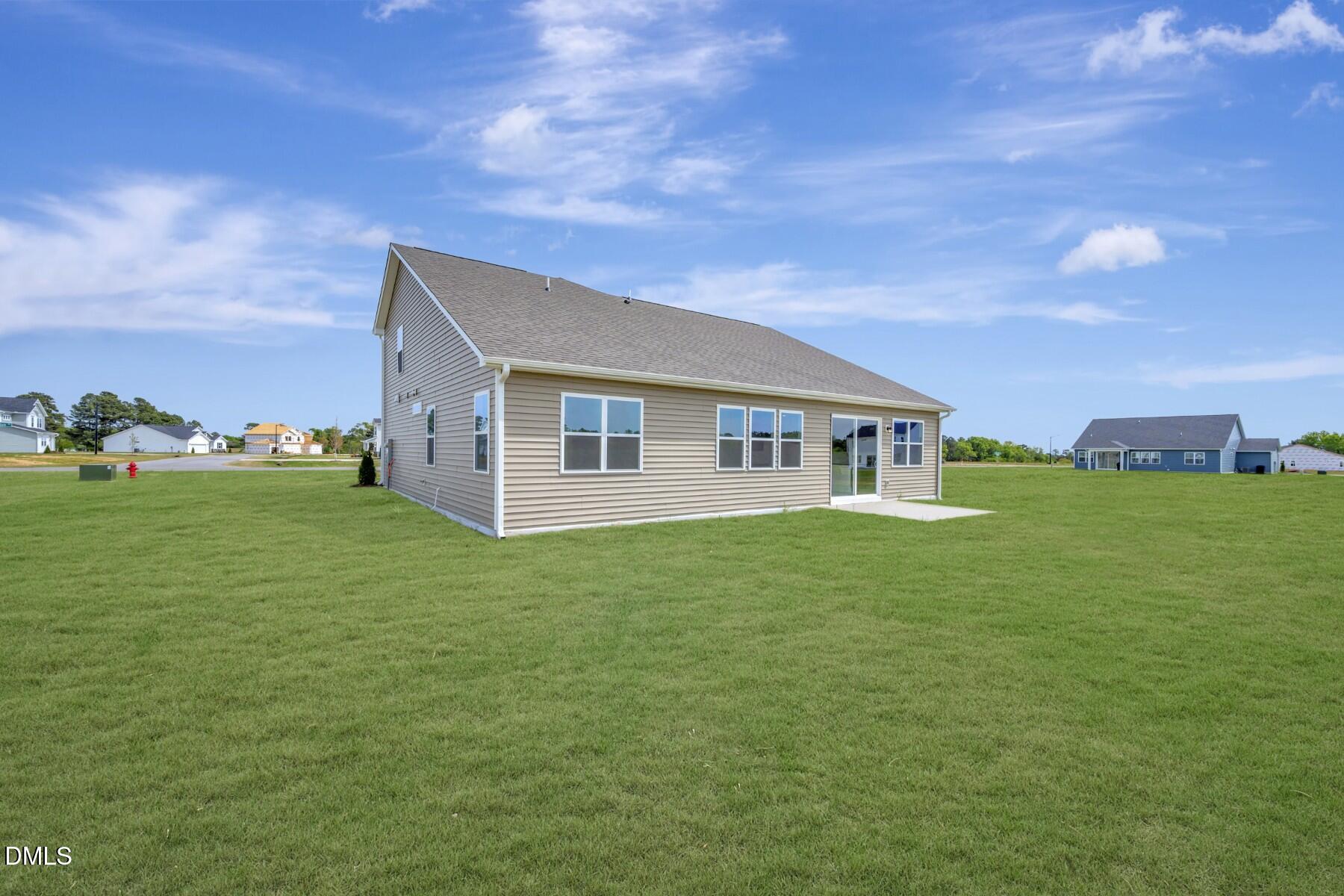 main property photo 12