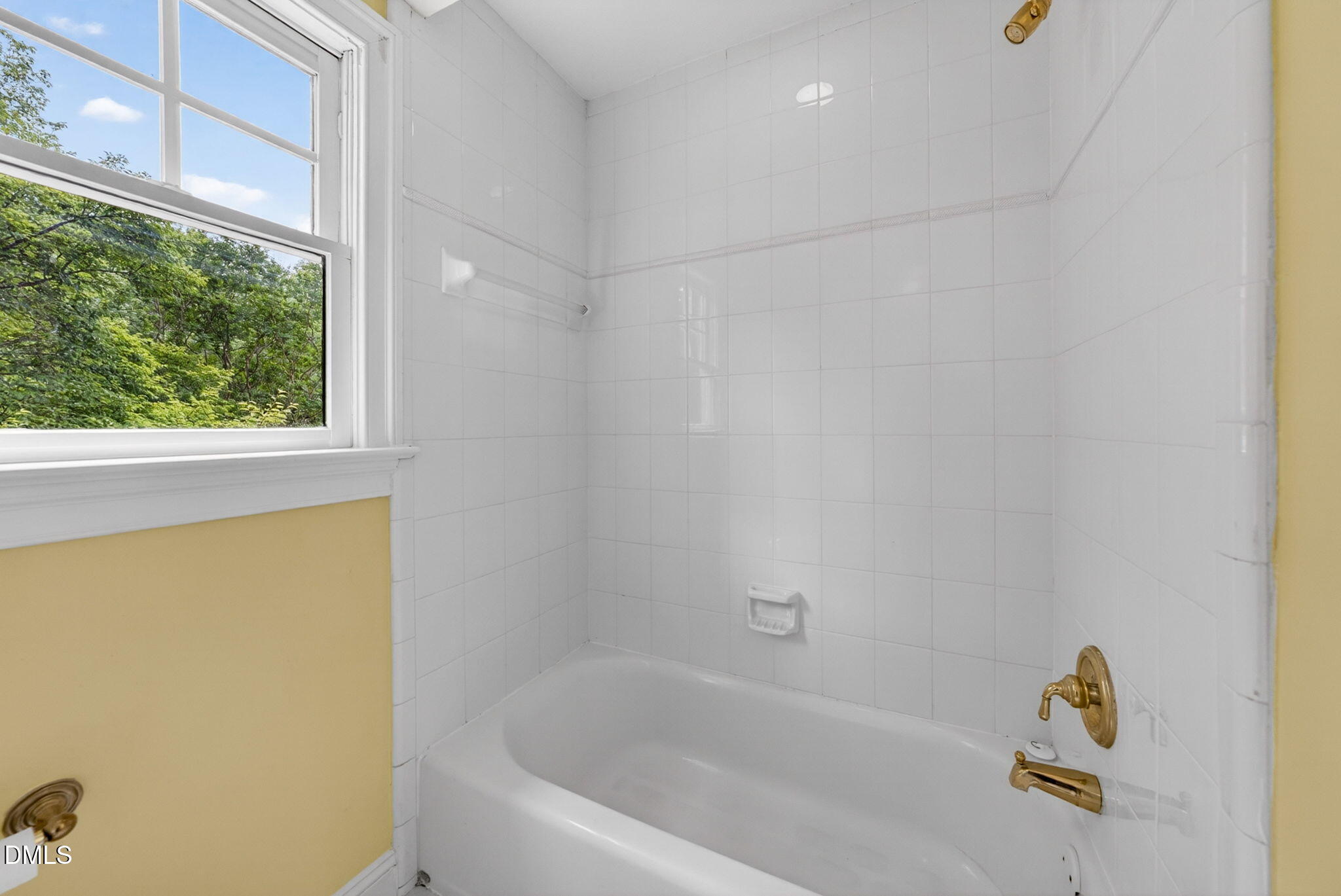 main property photo 70
