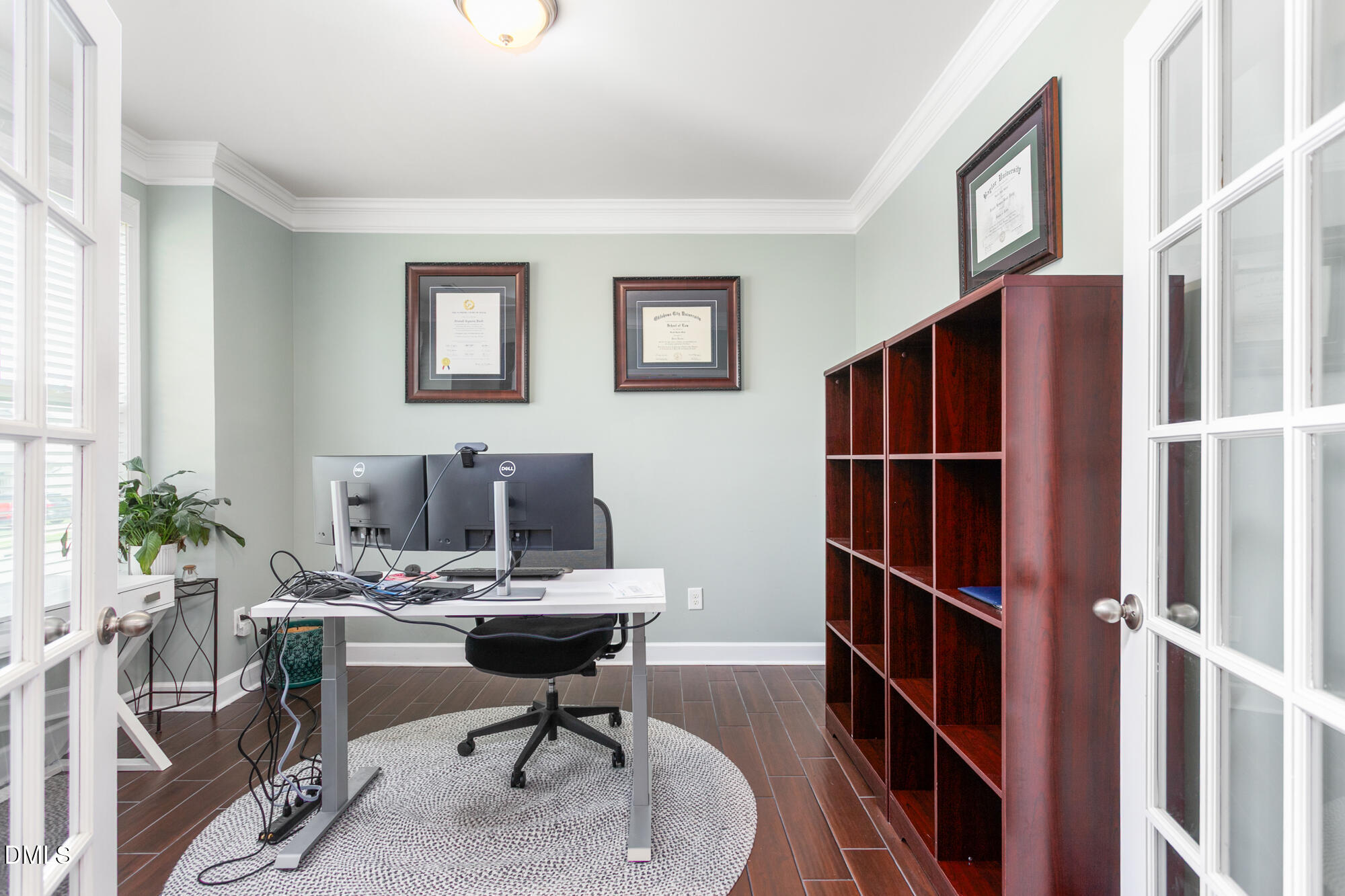 main property photo 9