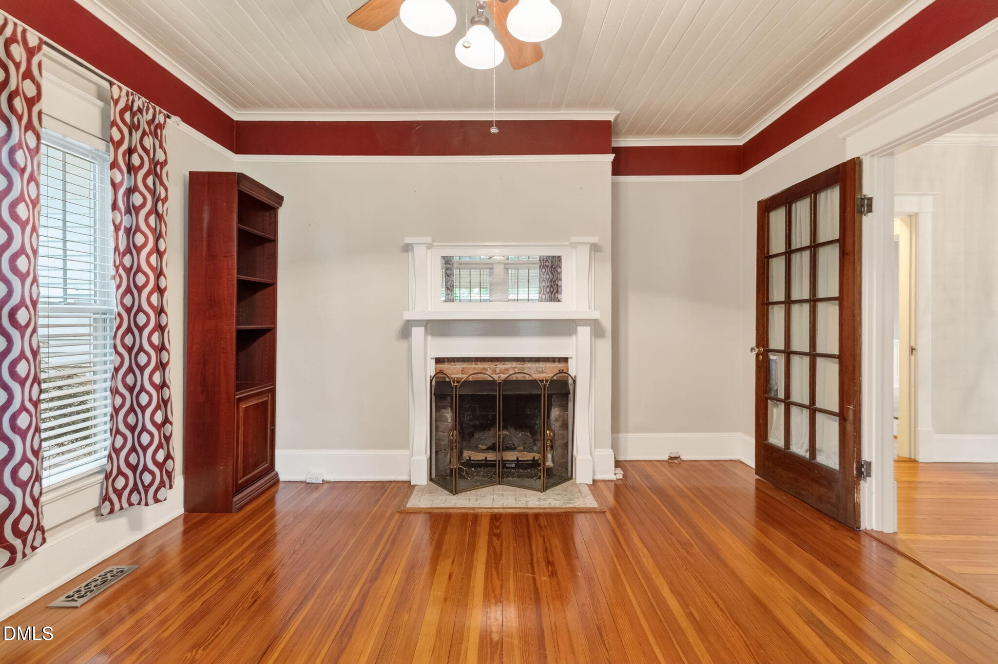 main property photo 19