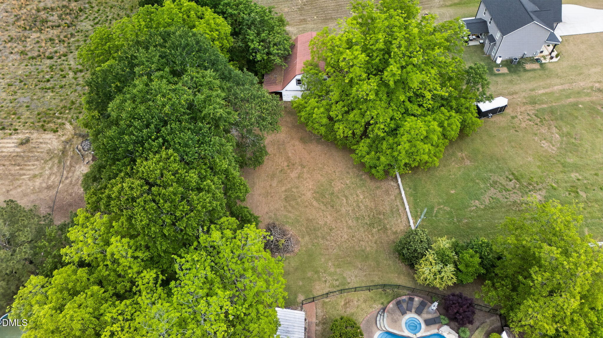 main property photo 96