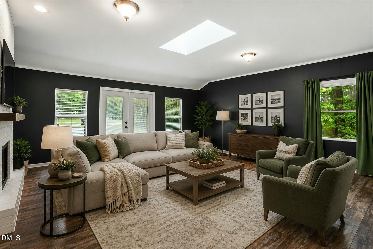 main property photo 2