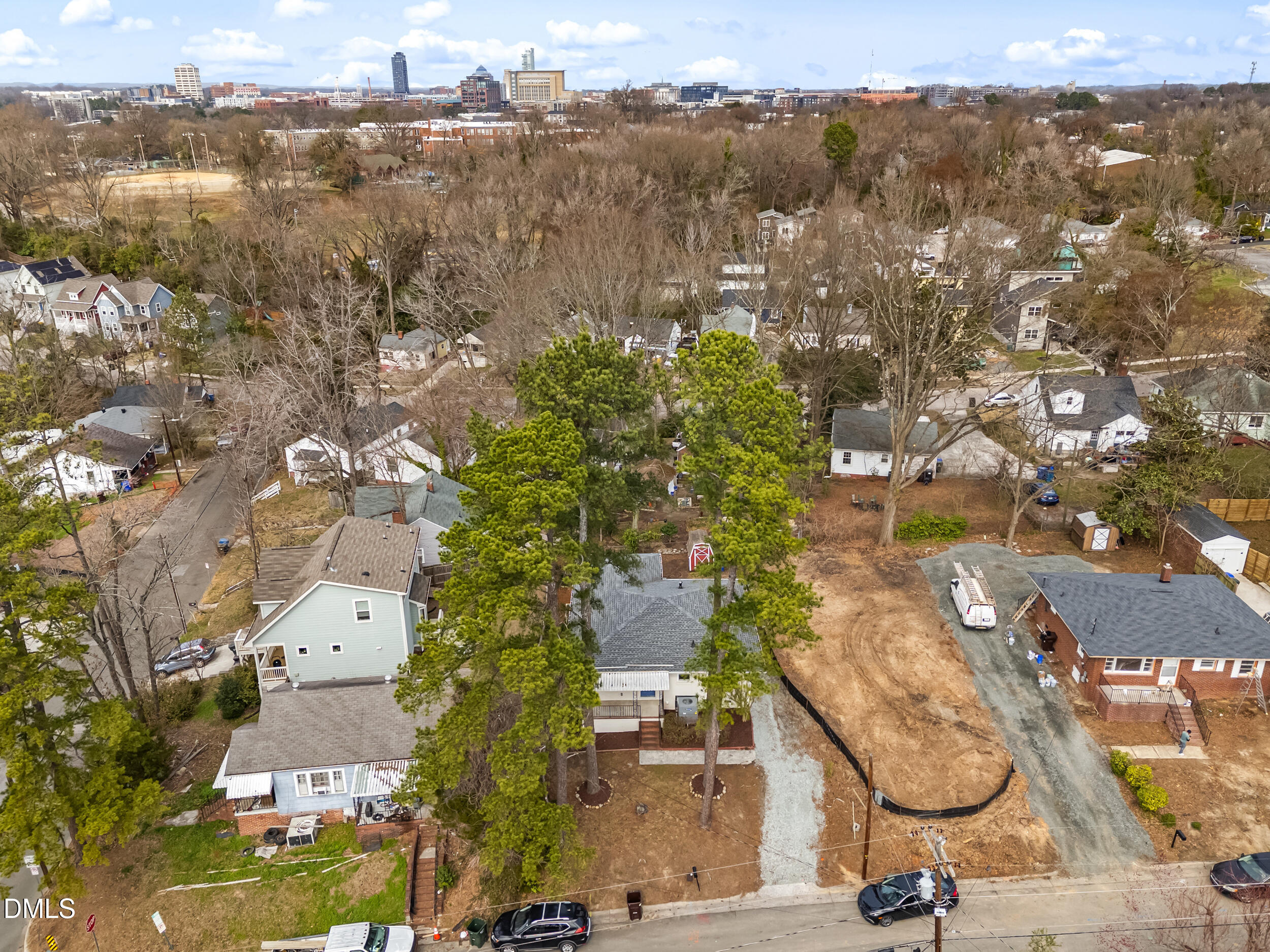 main property photo 22