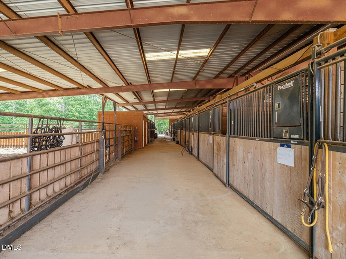 main property photo 104