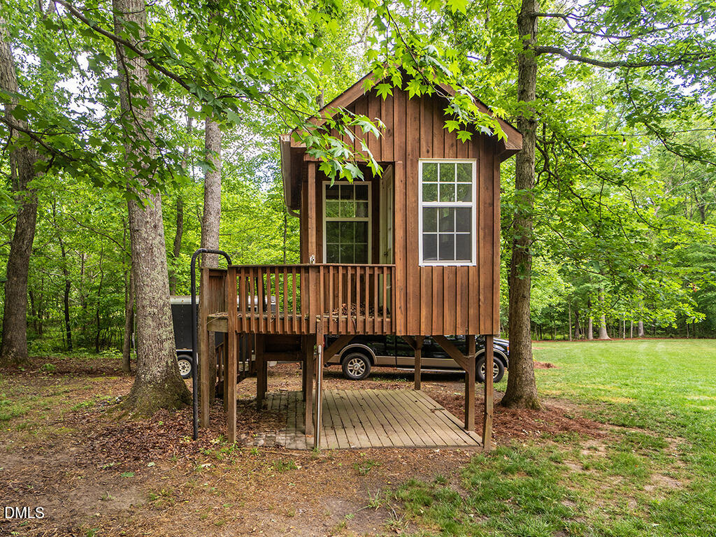 main property photo 68