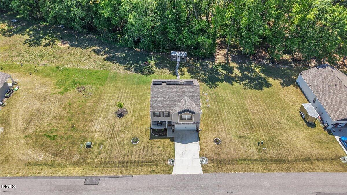 main property photo 36