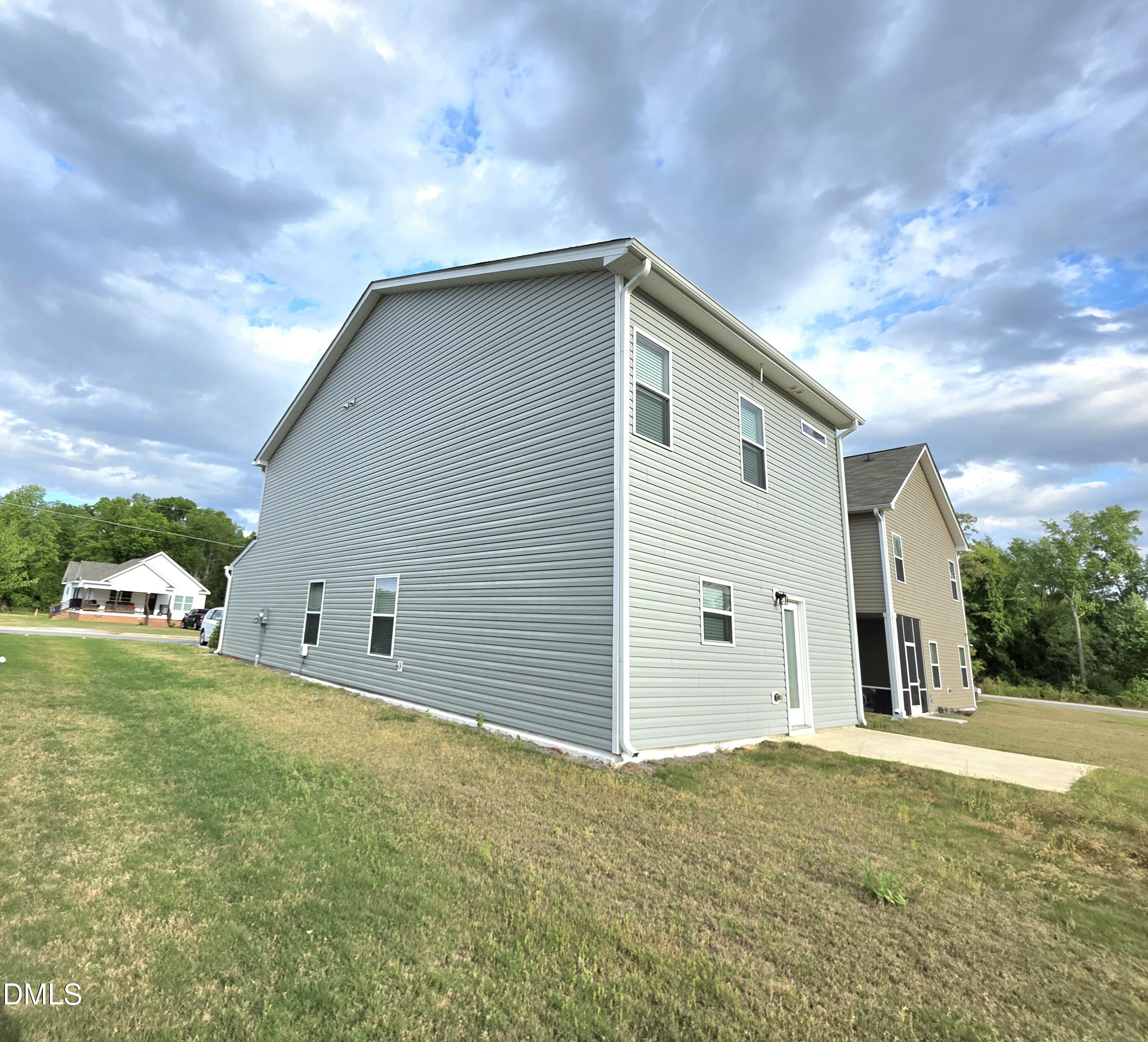 main property photo 58
