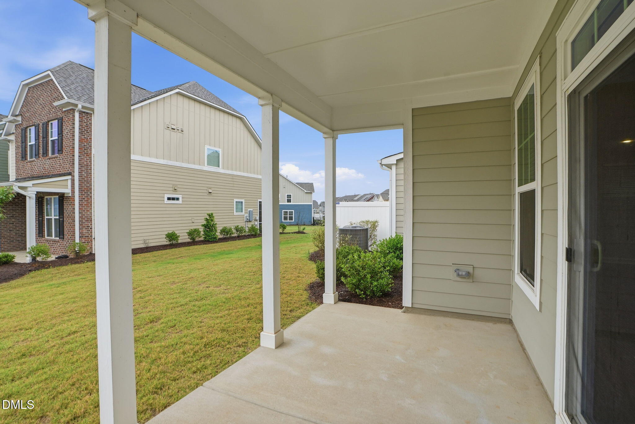 main property photo 77