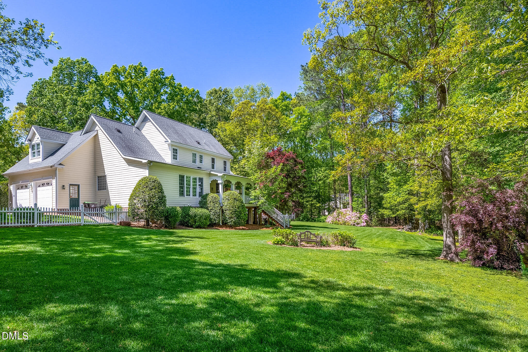 main property photo 26