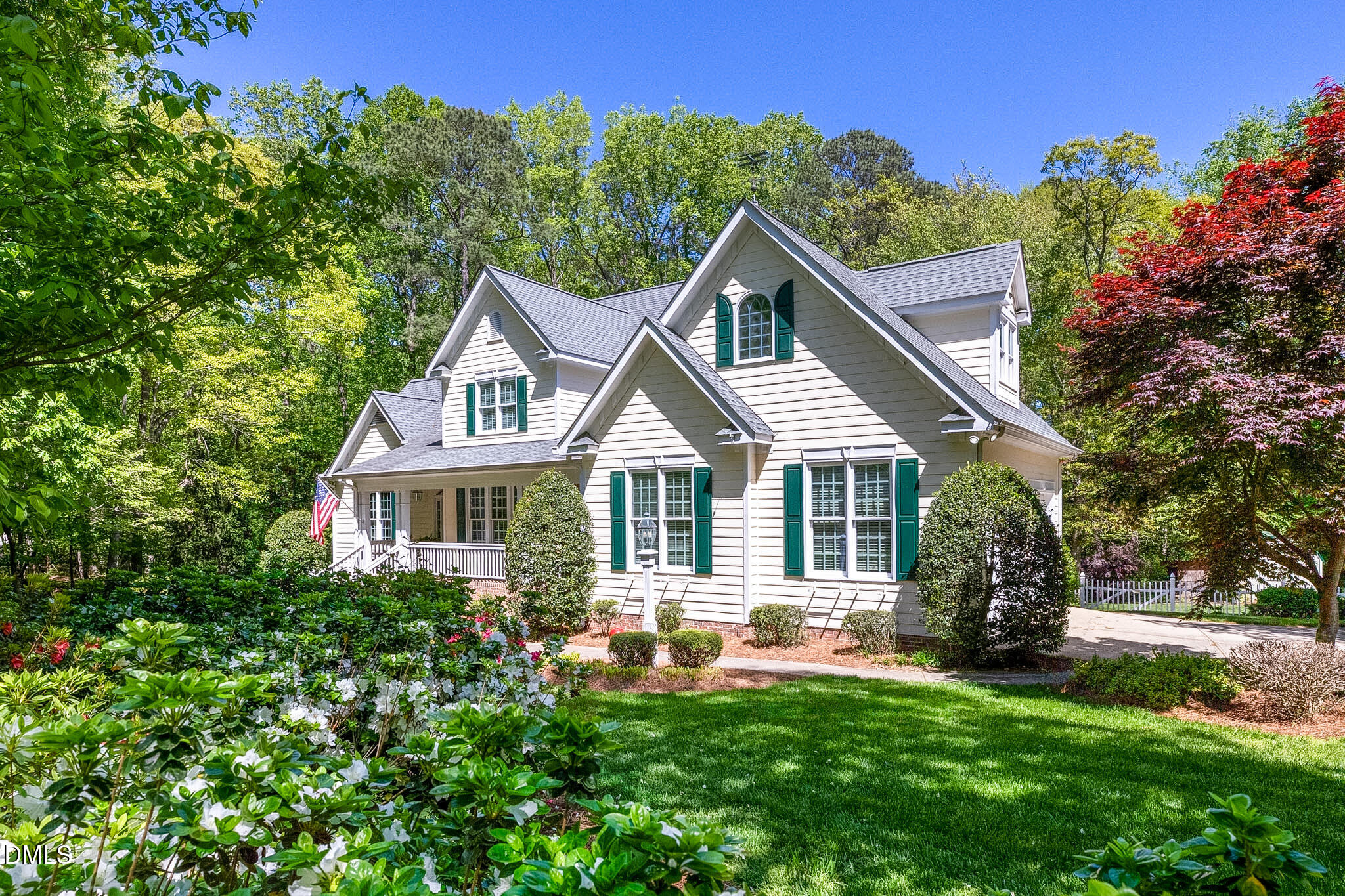 main property photo 3