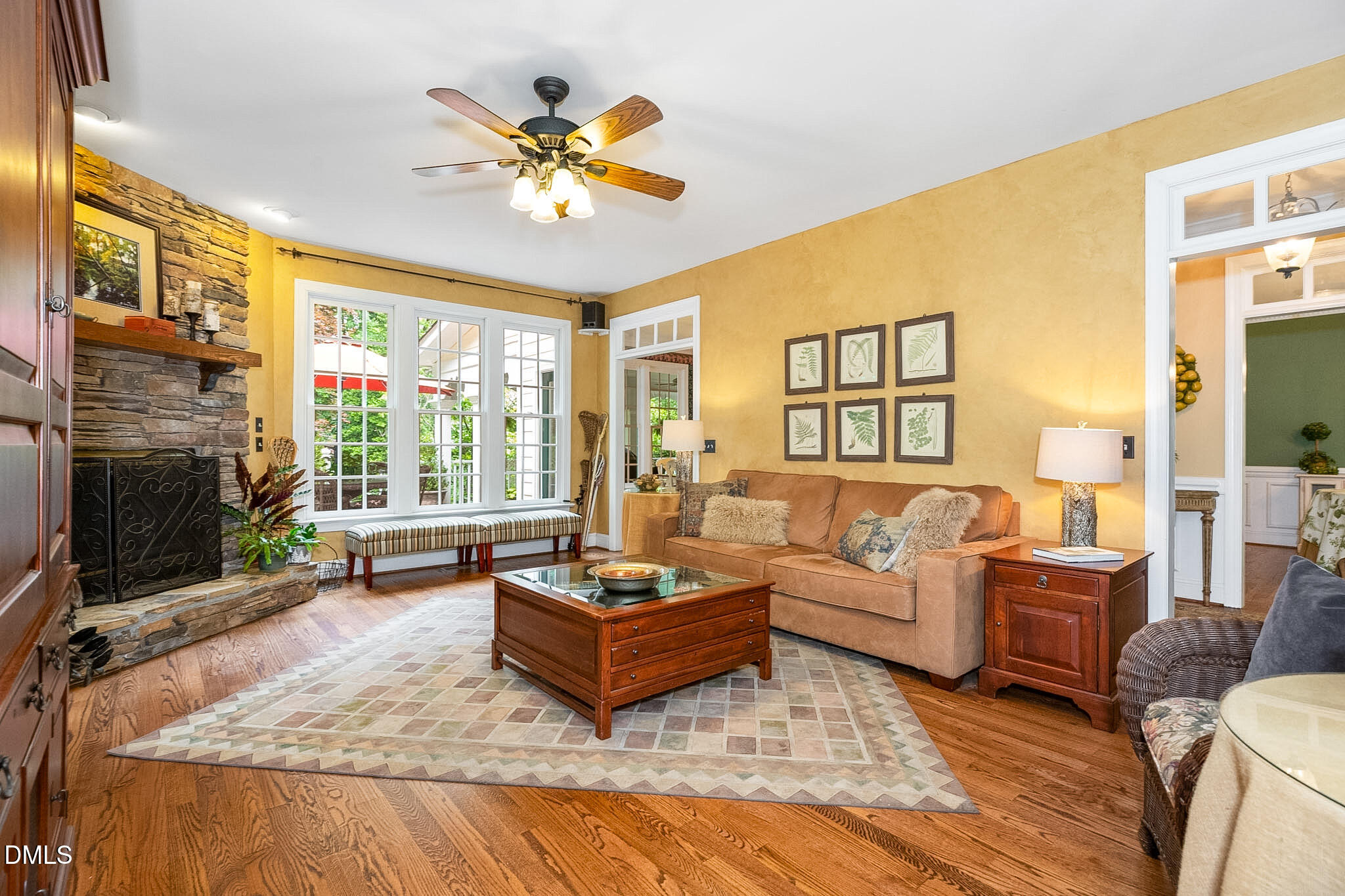 main property photo 5