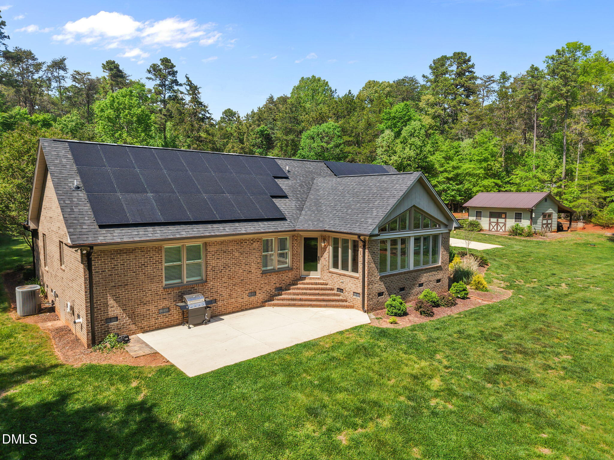 main property photo 42
