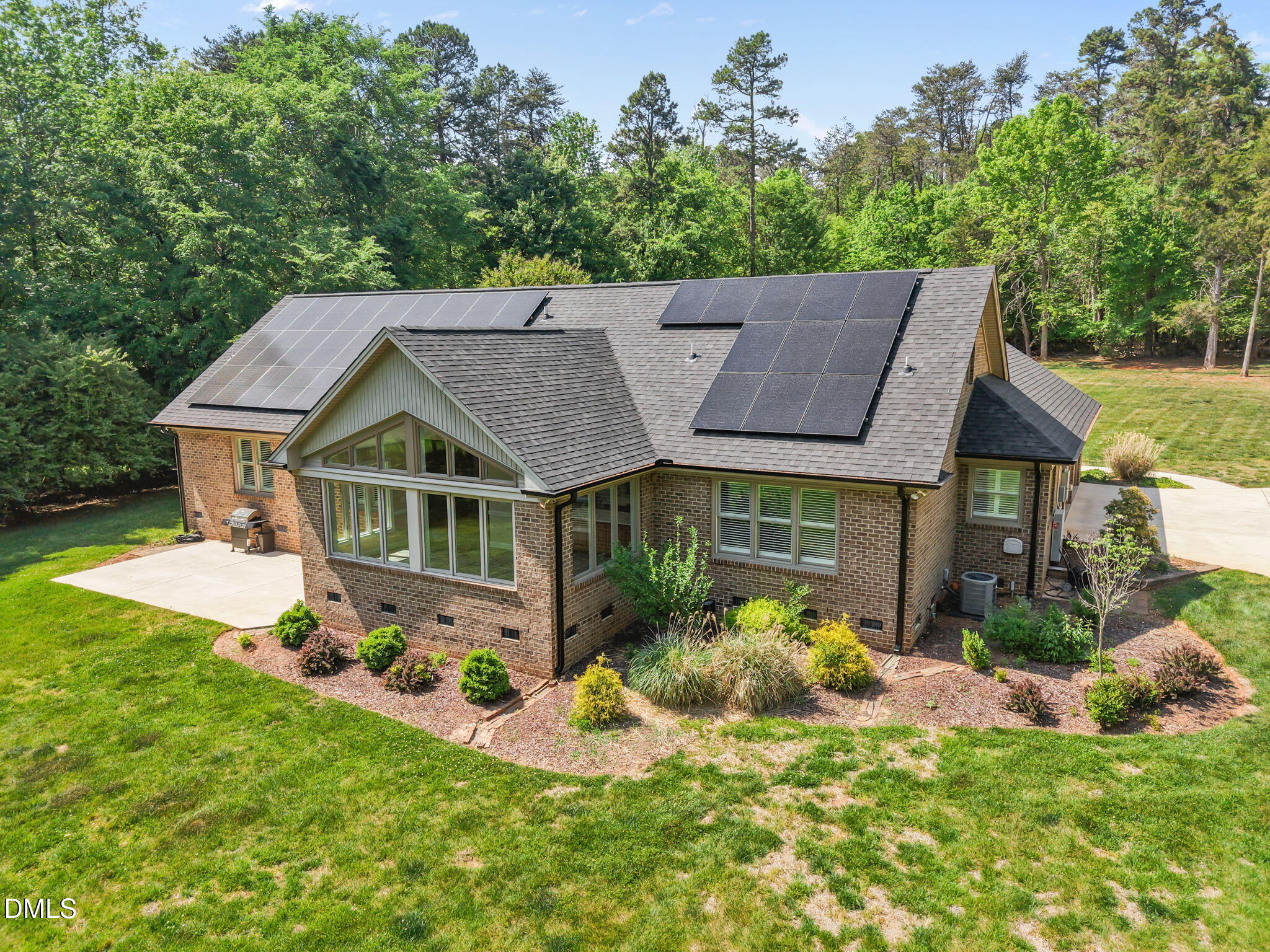 main property photo 44