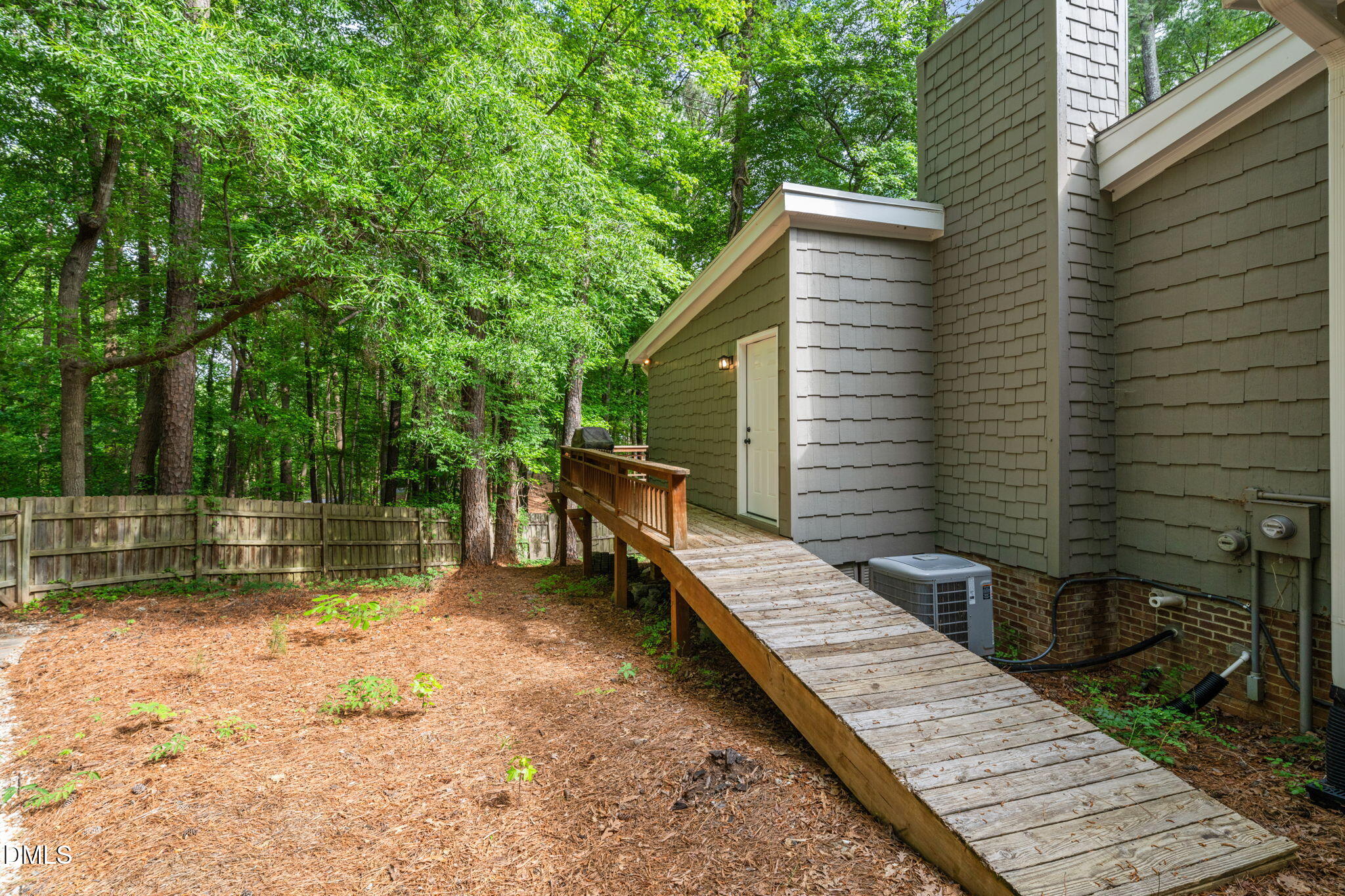 main property photo 82