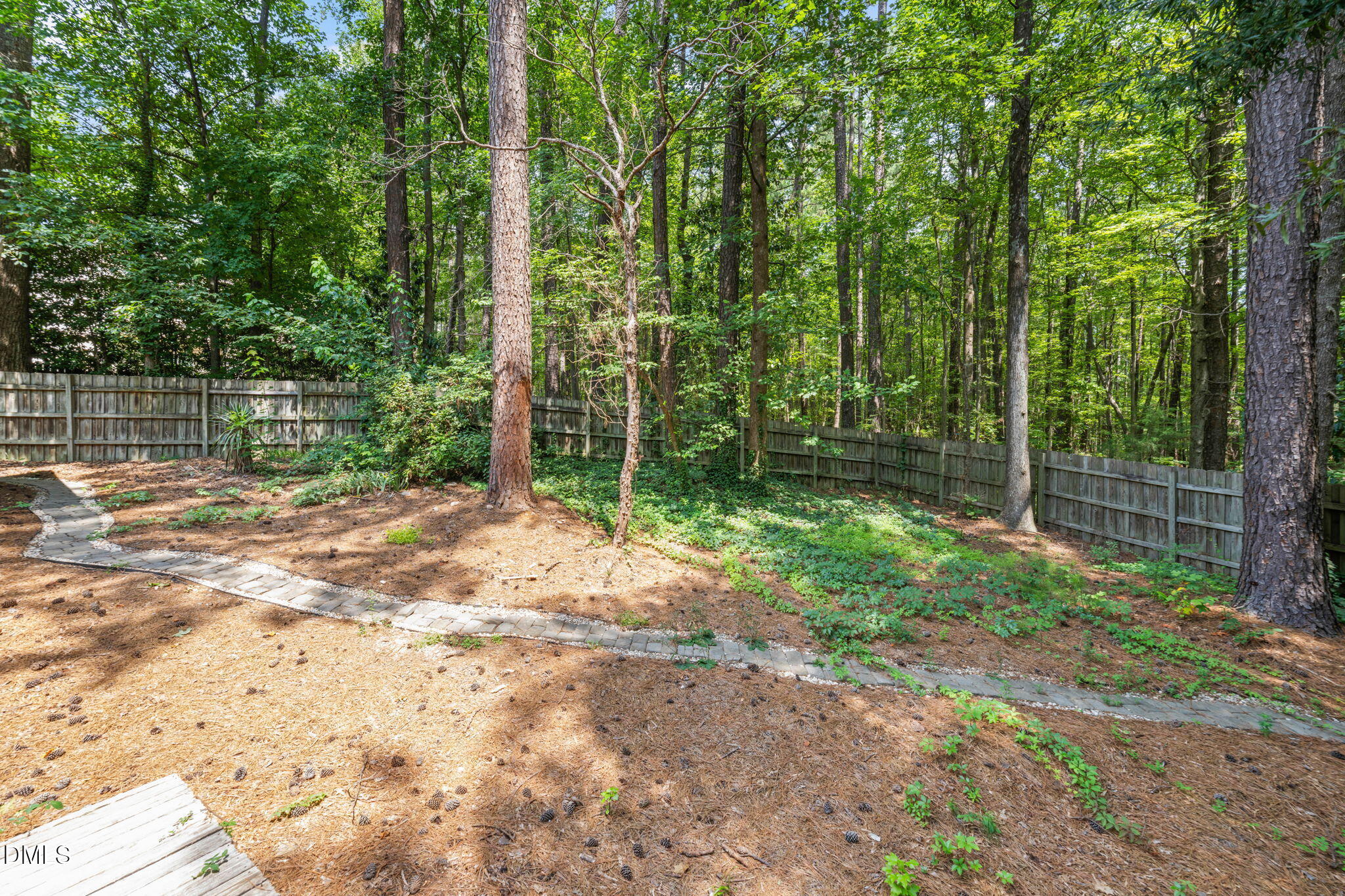 main property photo 95