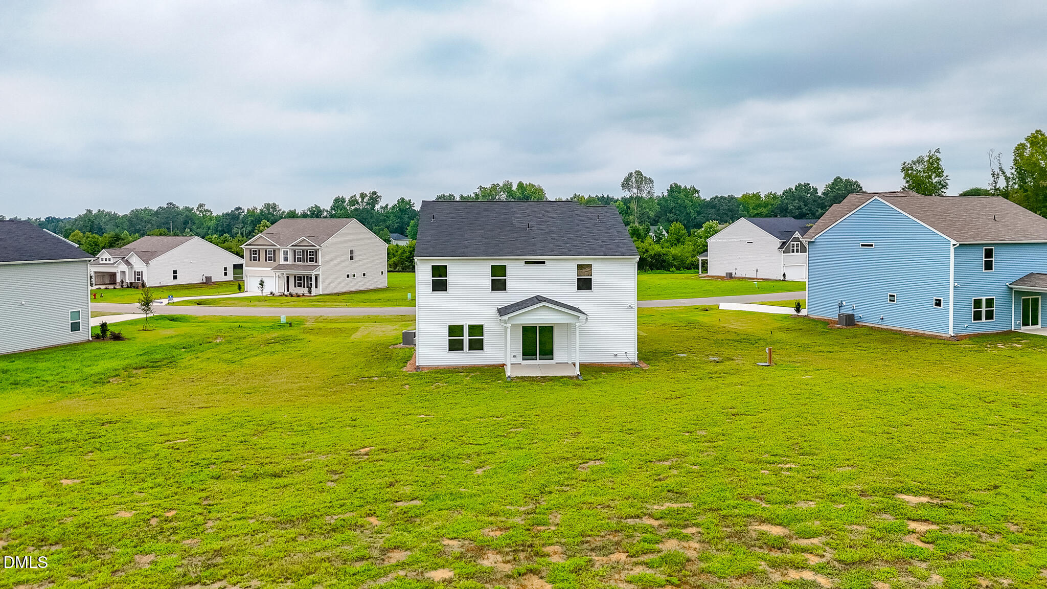main property photo 34