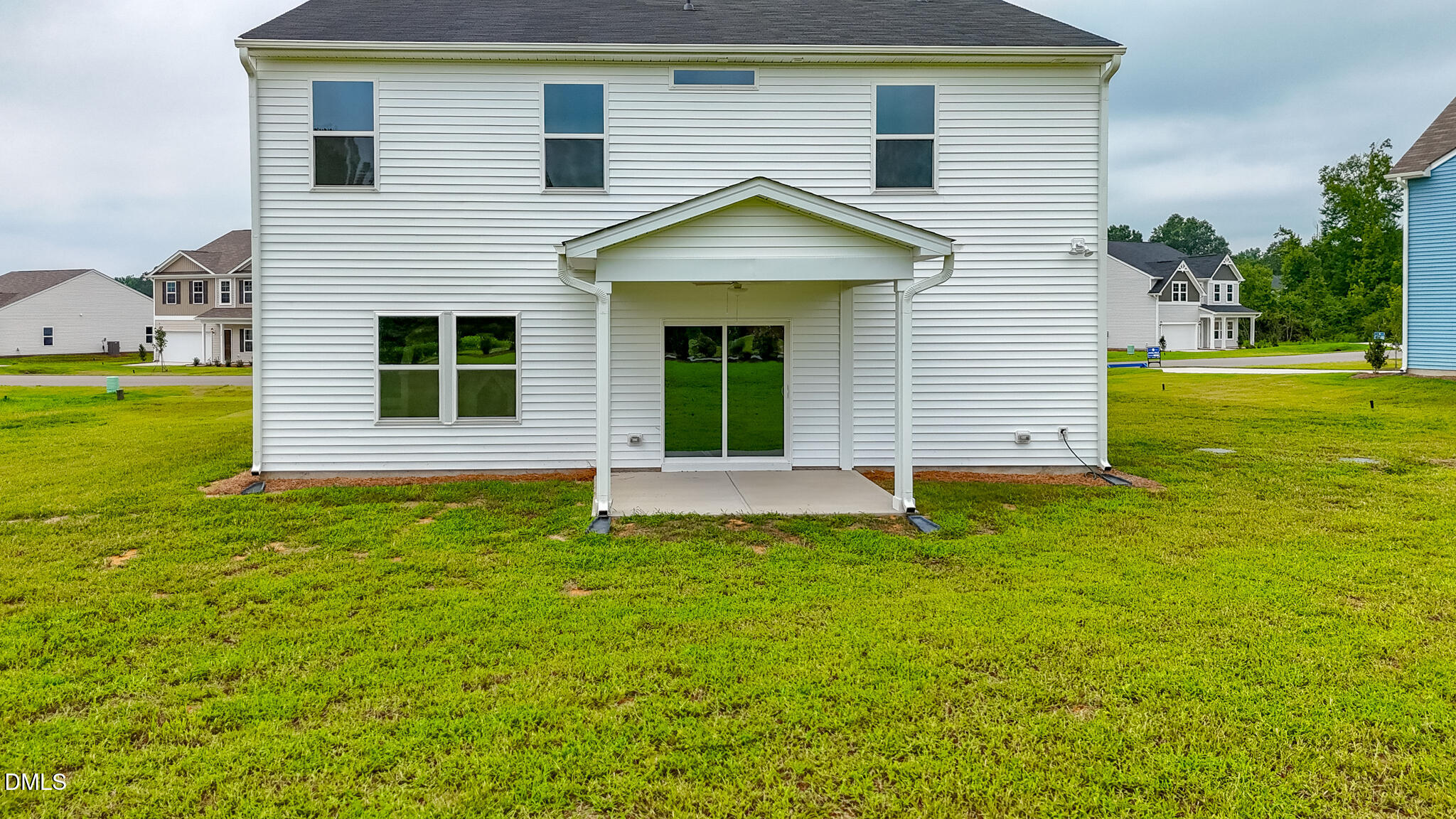 main property photo 35