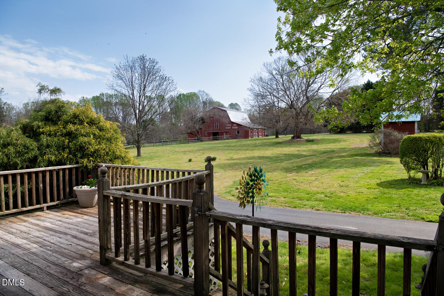 main property photo 16