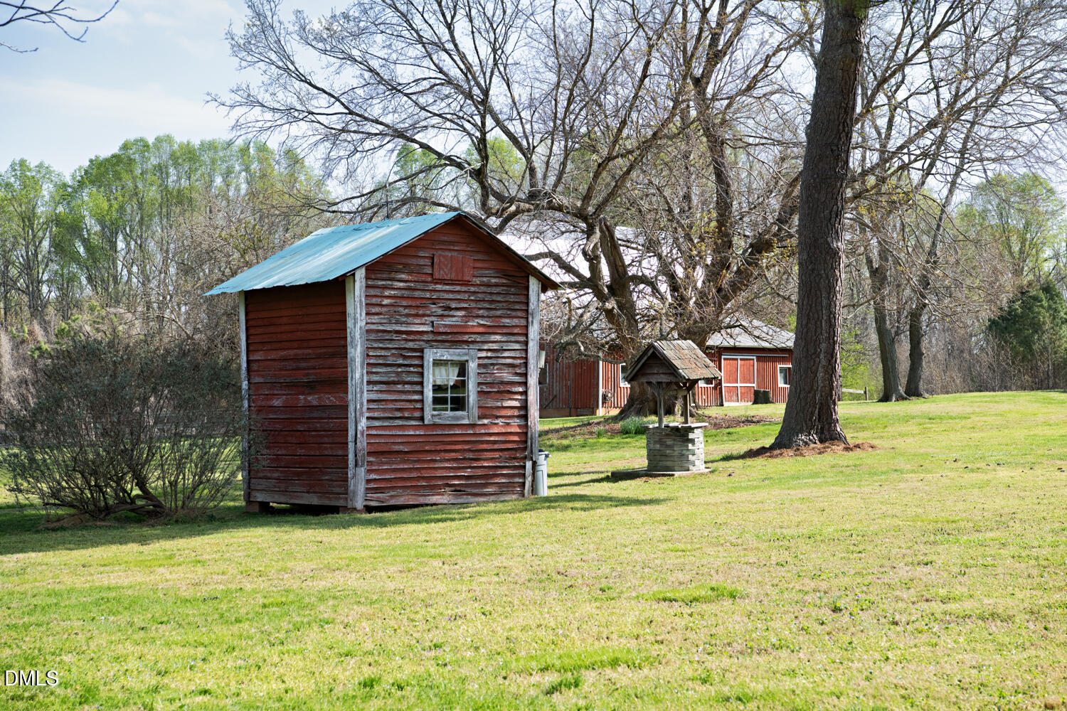 main property photo 18