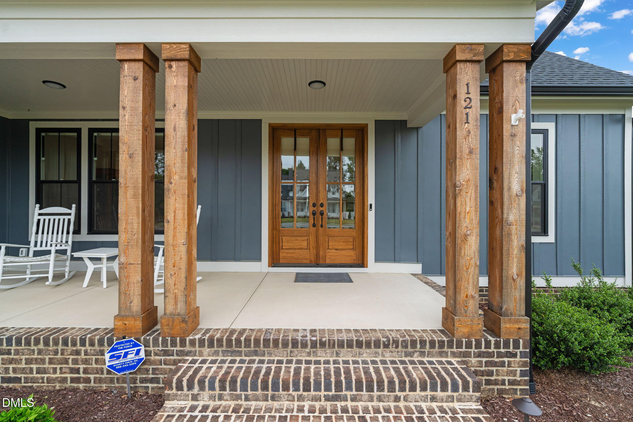 main property photo 42