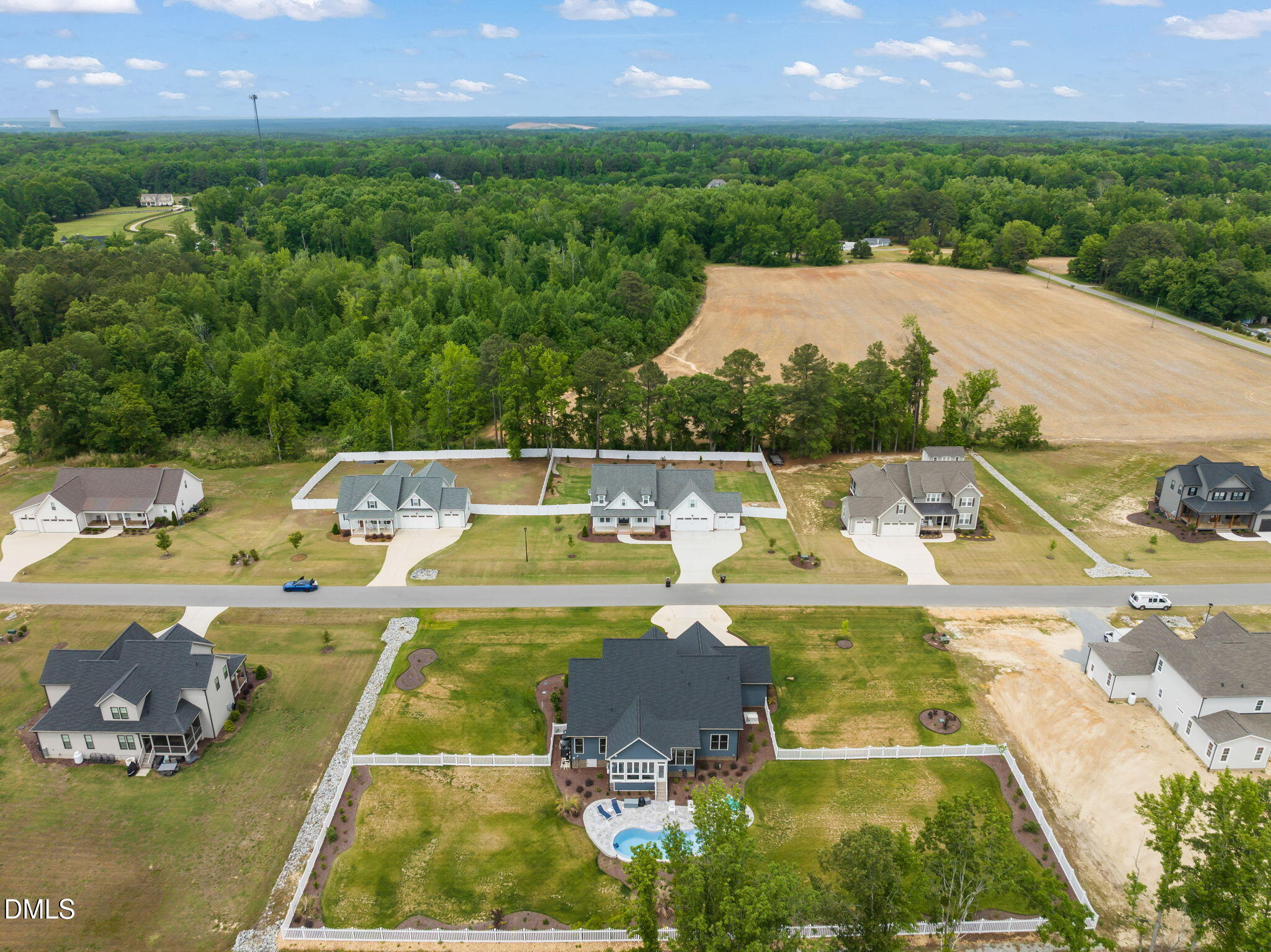 main property photo 48