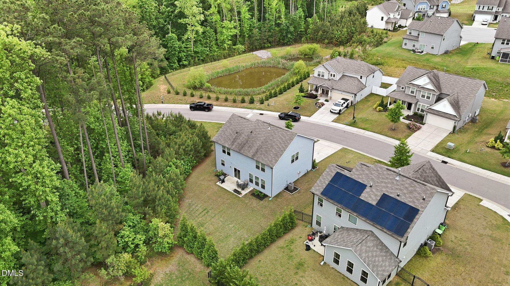 main property photo 30