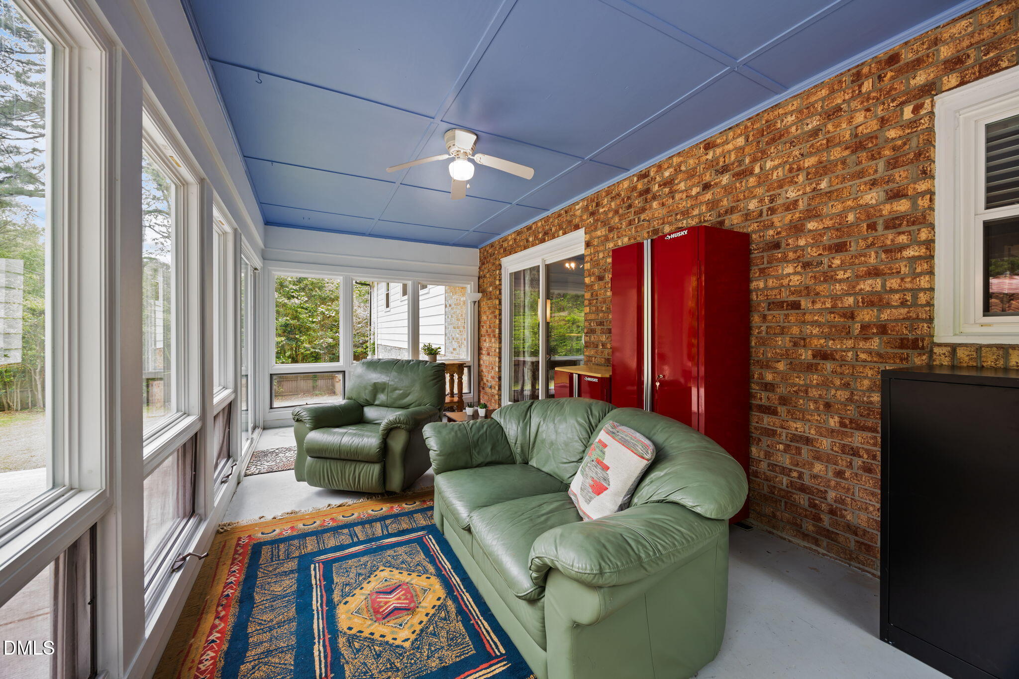 main property photo 5