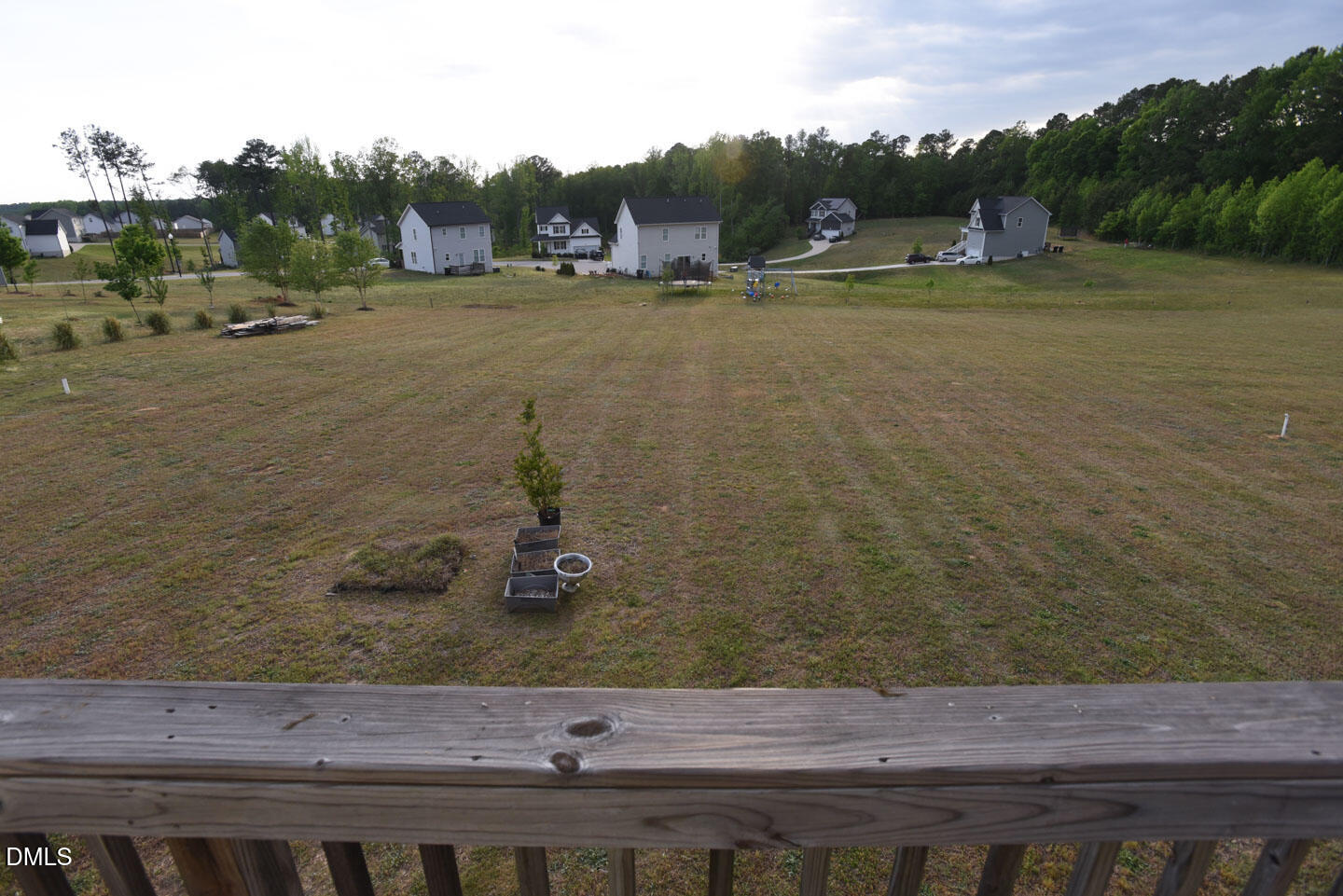 main property photo 16