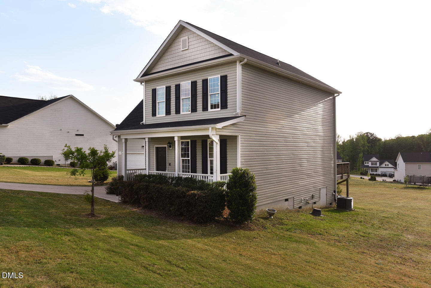 main property photo 2