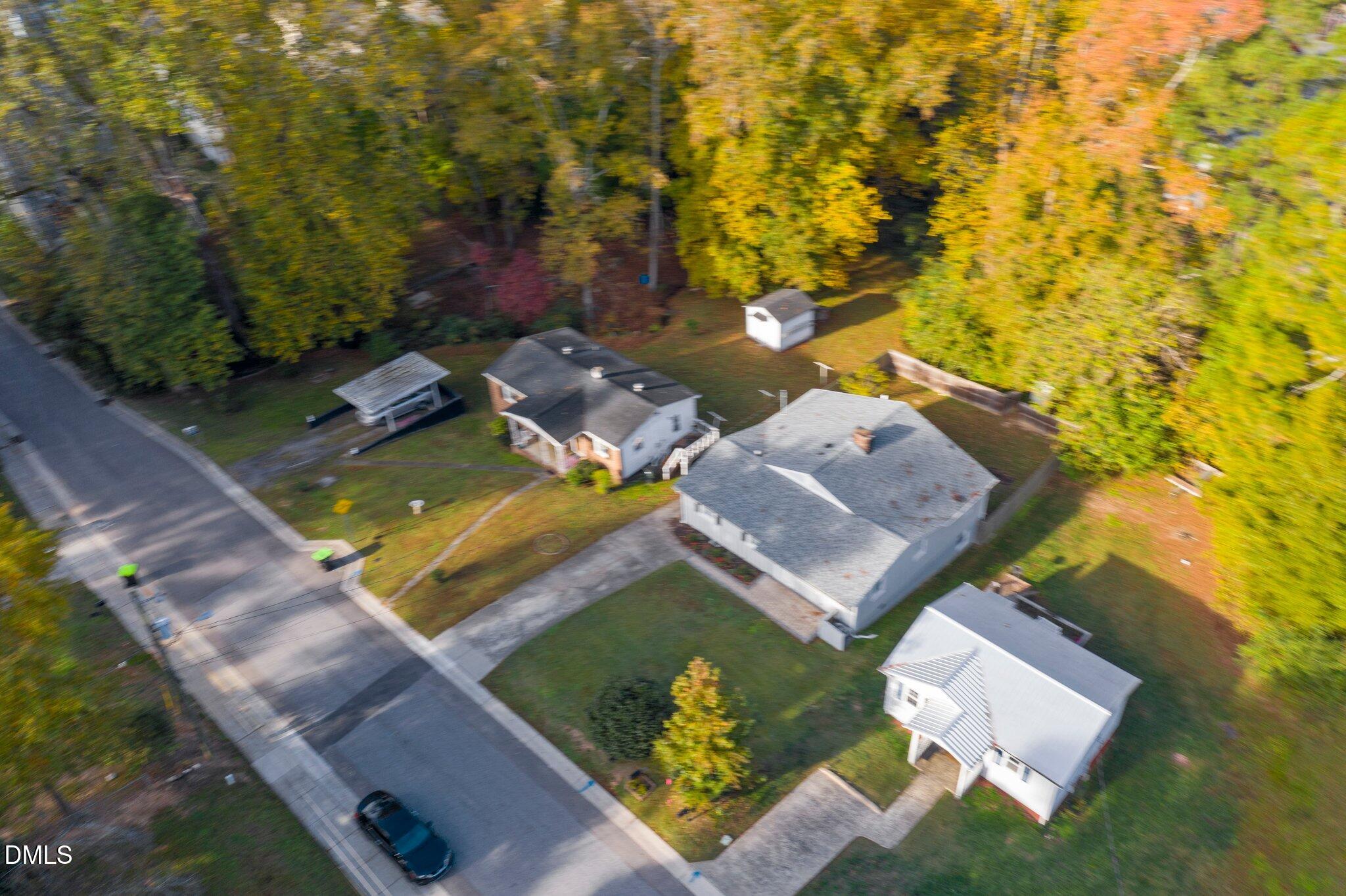 main property photo 33